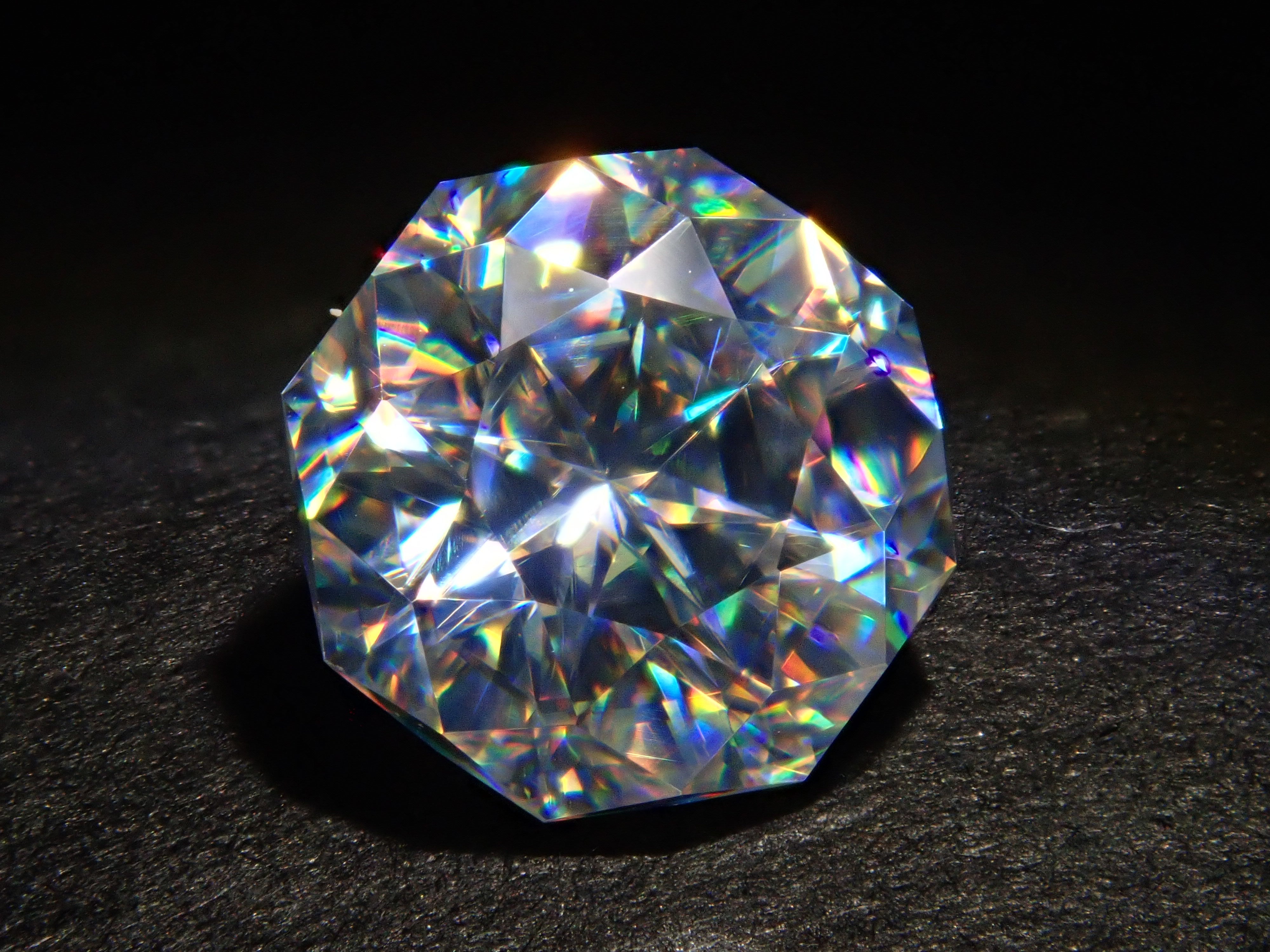 【11/27 22時販売】合成ルチル 6.2mm/1.490ctルース