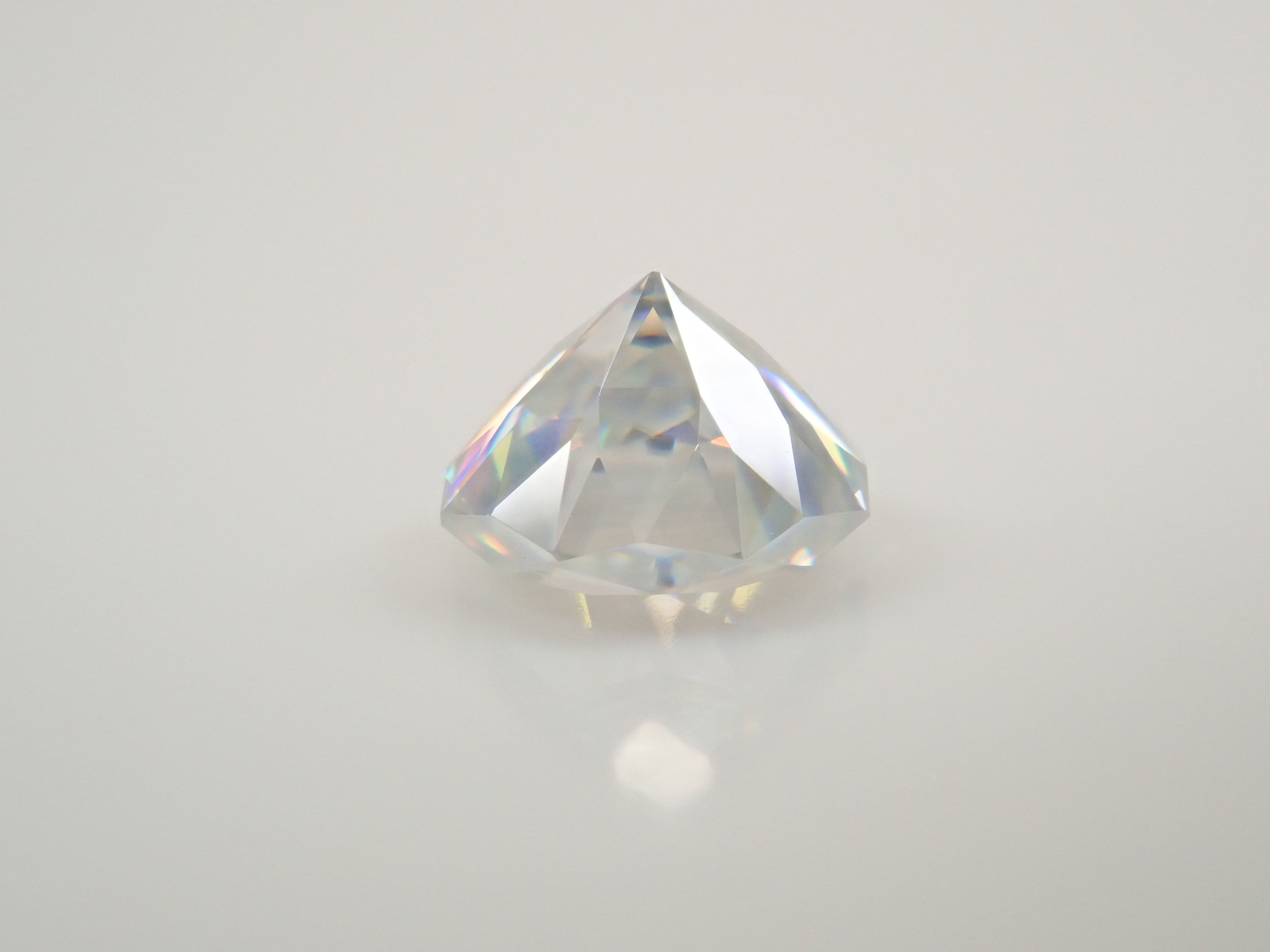 【11/27 22時販売】合成ルチル 6.2mm/1.490ctルース