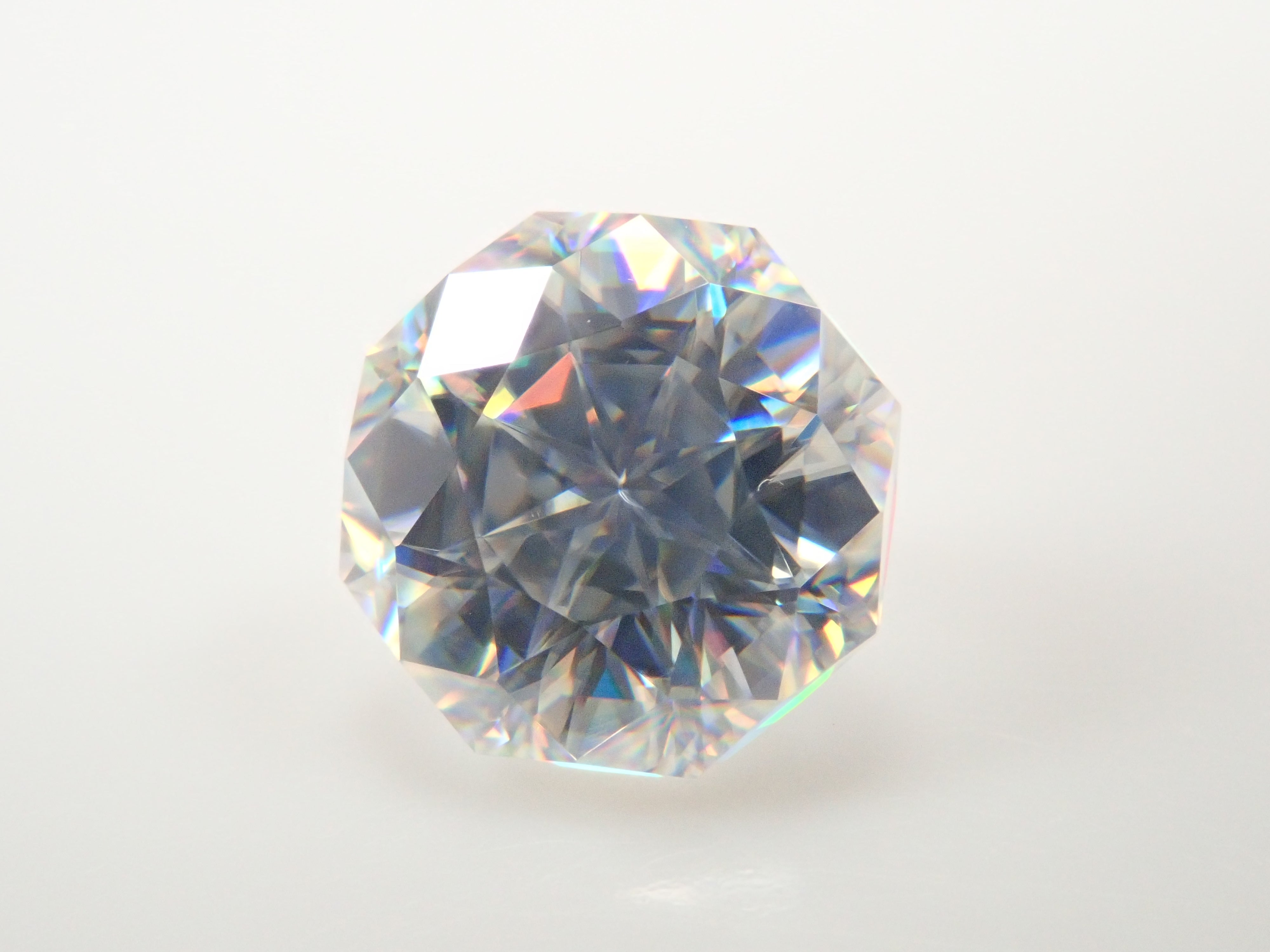 【11/27 22時販売】合成ルチル 6.2mm/1.490ctルース