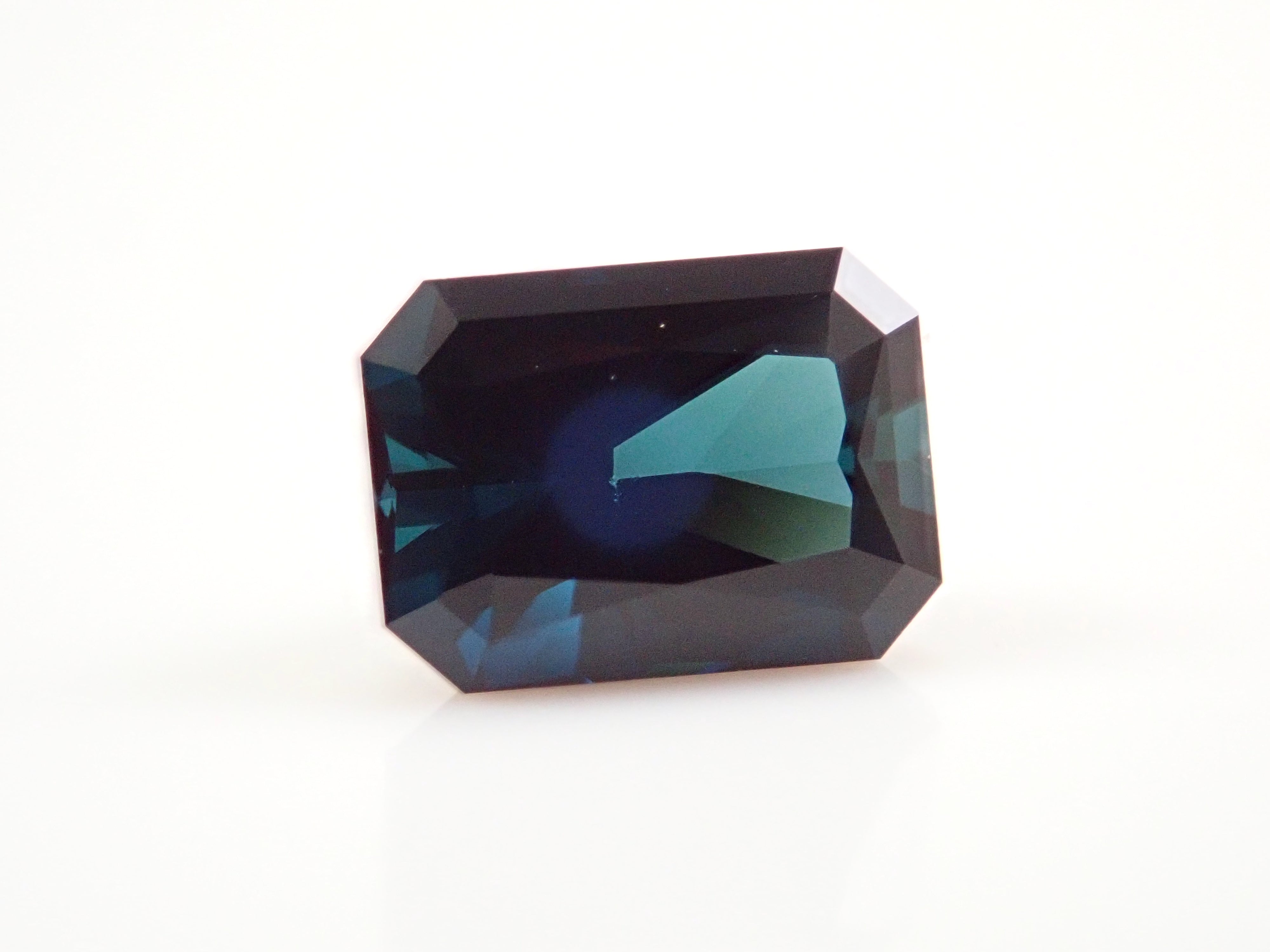 【11/18 22時販売】ブラジル産ブルートルマリン 0.987ctルース（ティールカラー）