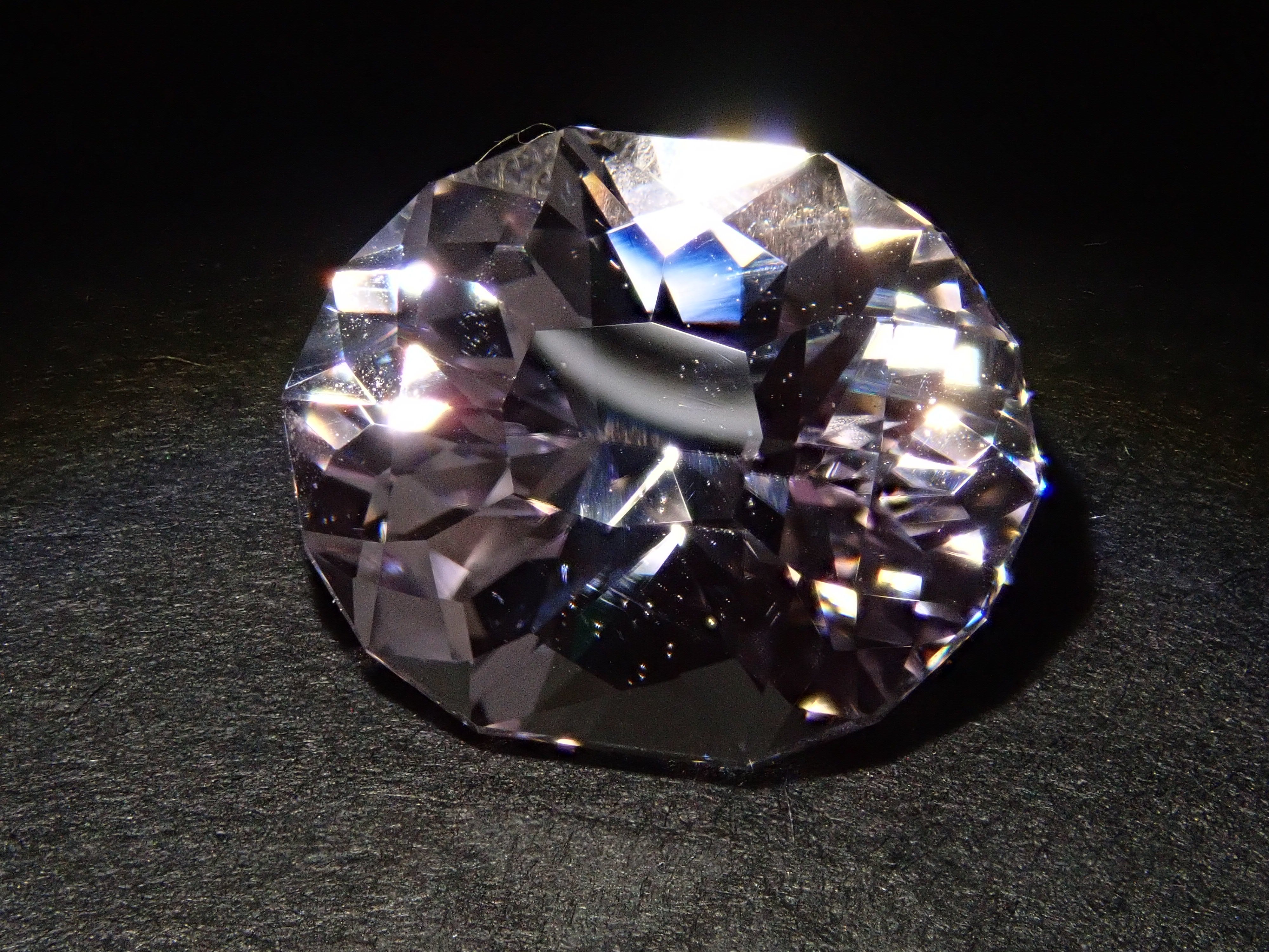 【11/18 22時販売】アフガニスタン産クンツァイト 7.335ctルース