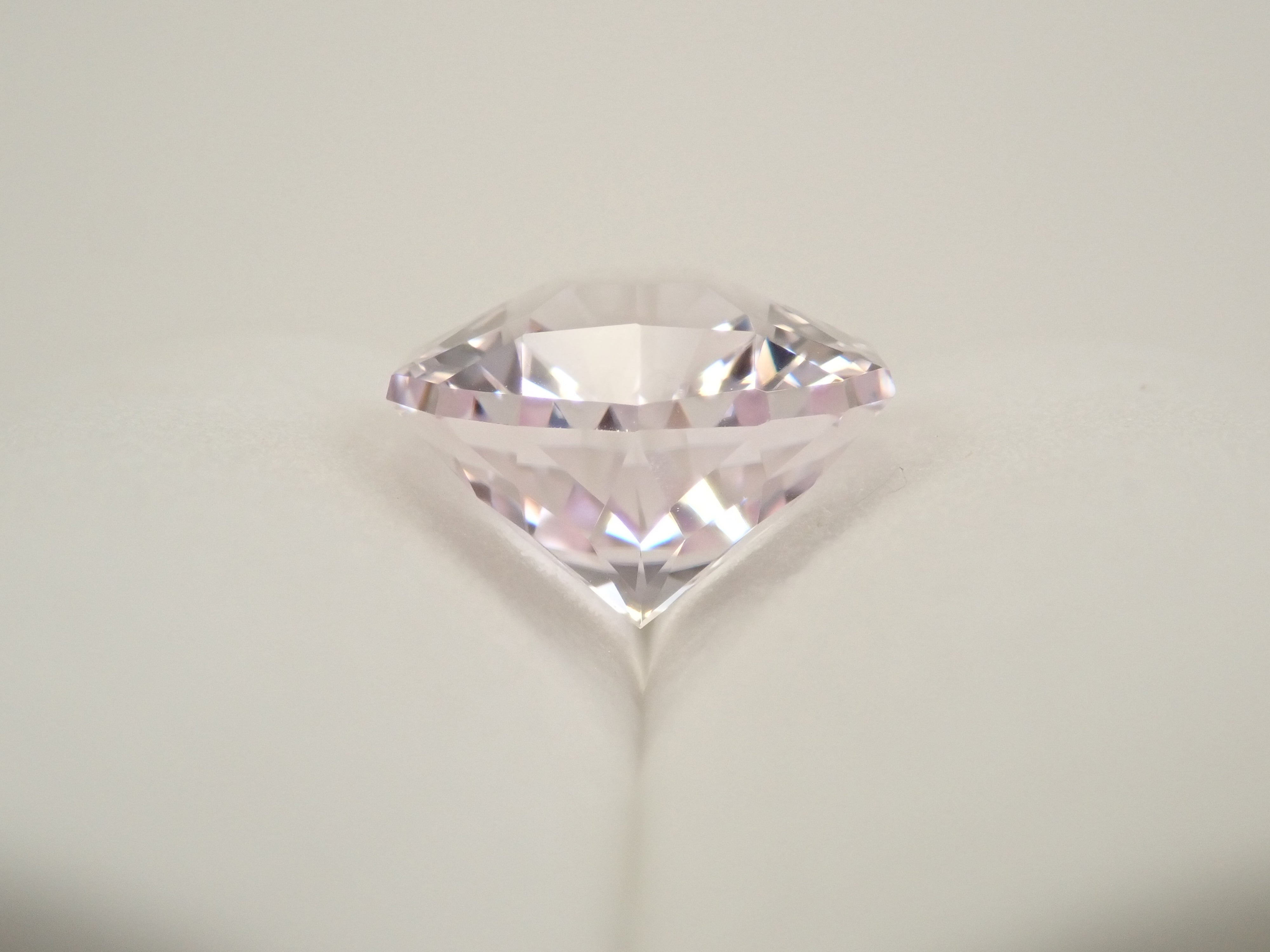 【11/18 22時販売】アフガニスタン産クンツァイト 7.335ctルース