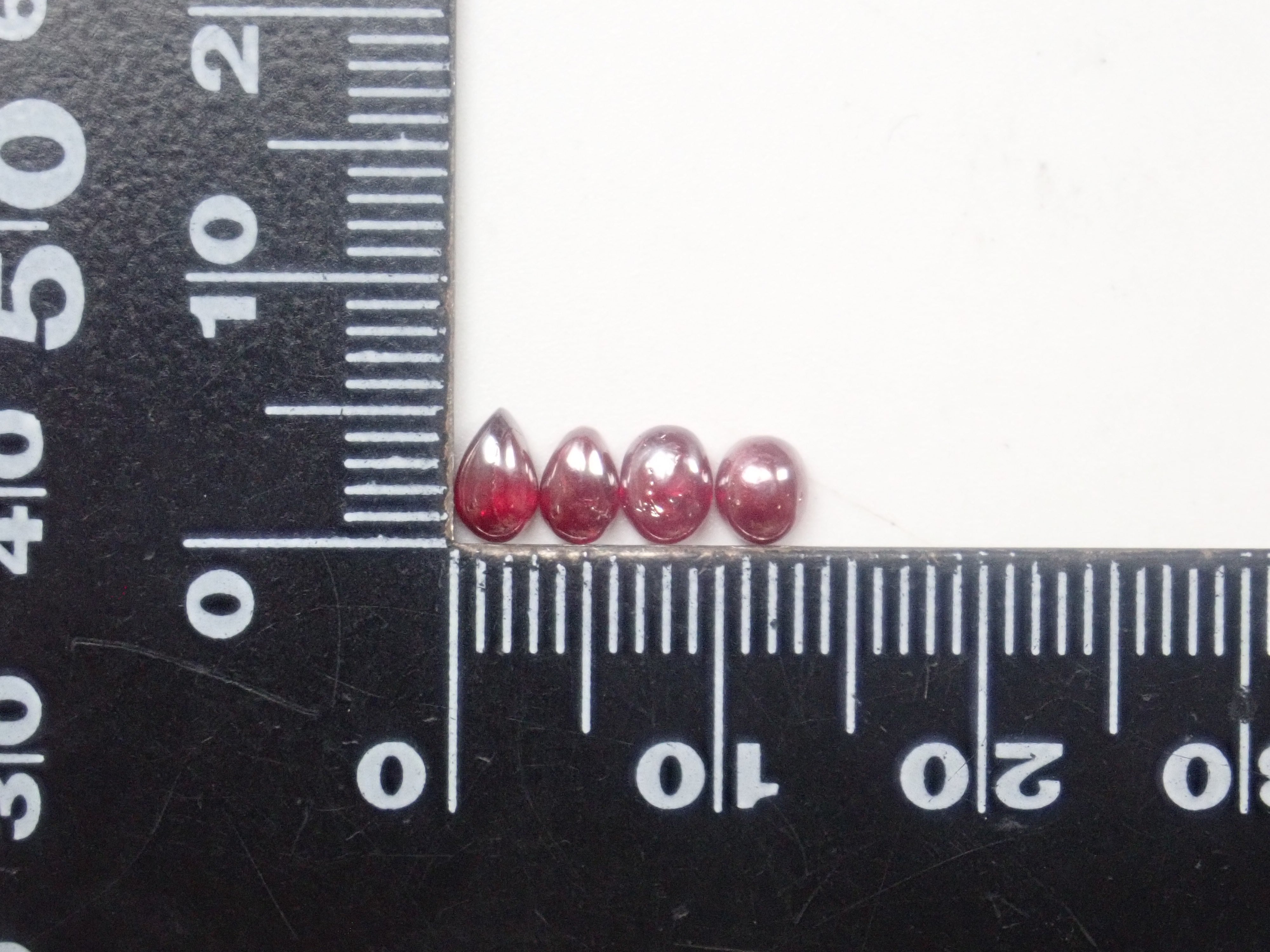 【11/16 22時販売】《限定9石》訳あり・辰砂（シンシャ）ガチャ💎 中国産シンシャ1石ルース（平均0.90ct,ファセット1石入り,全石鑑別書付き〉《複数購入割引あり》