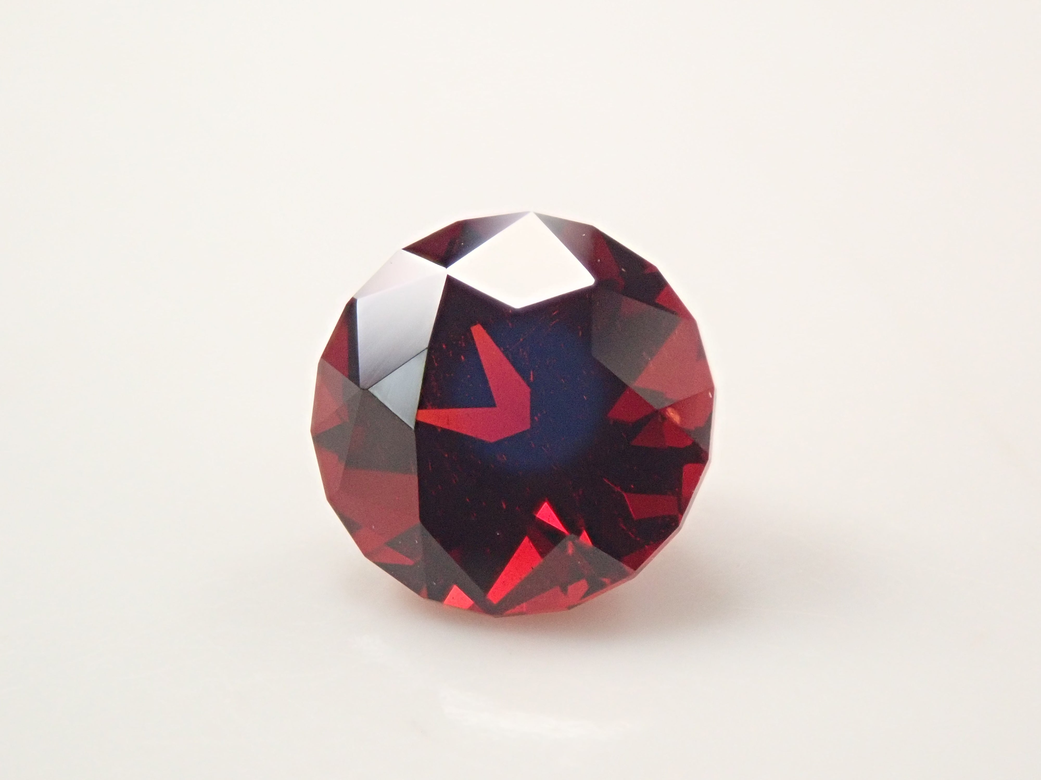 【12/15 22時販売】タンザニア産アルマンディンガーネット 6.4mm/1.271ctルース