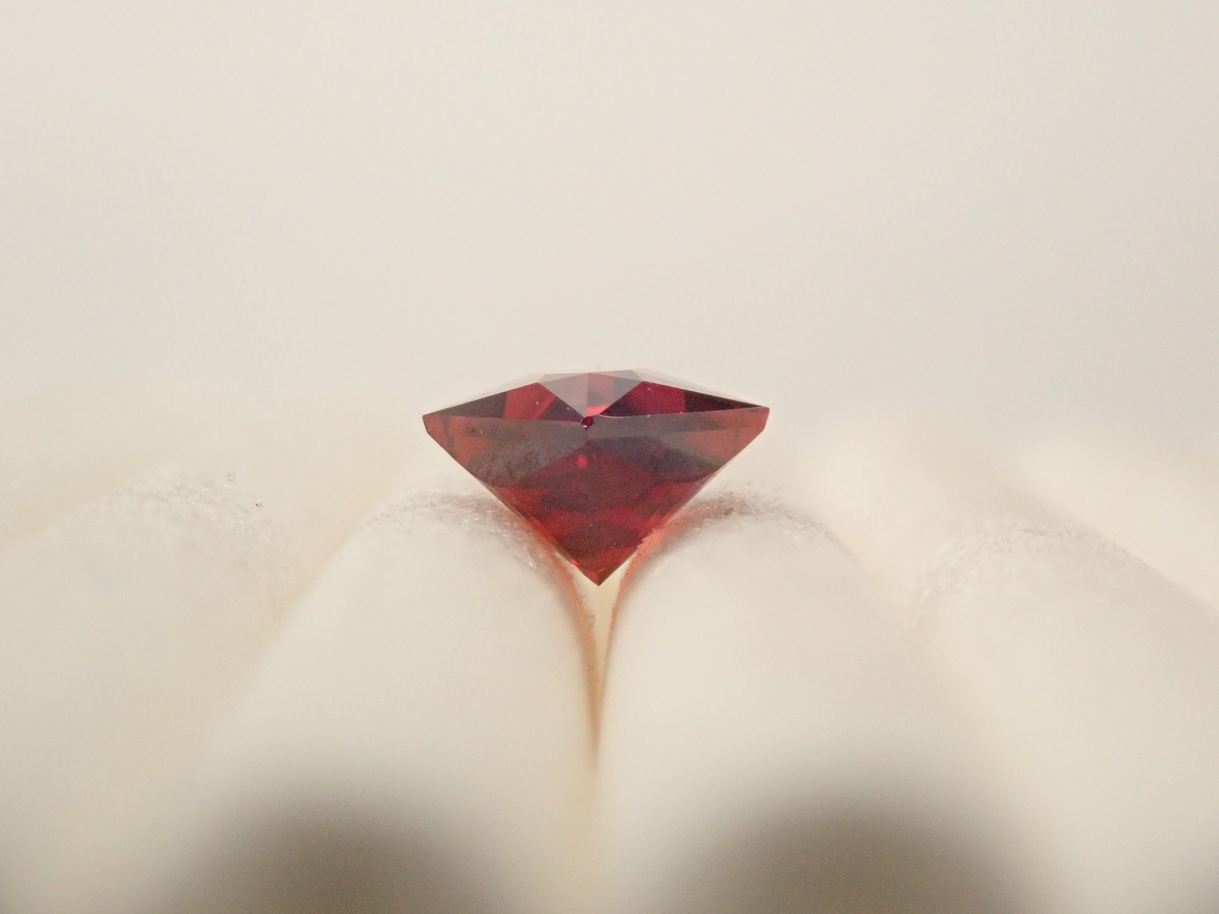 [12561384] Tanzanian Almandine Garnet 0.656ct Loose Stone
