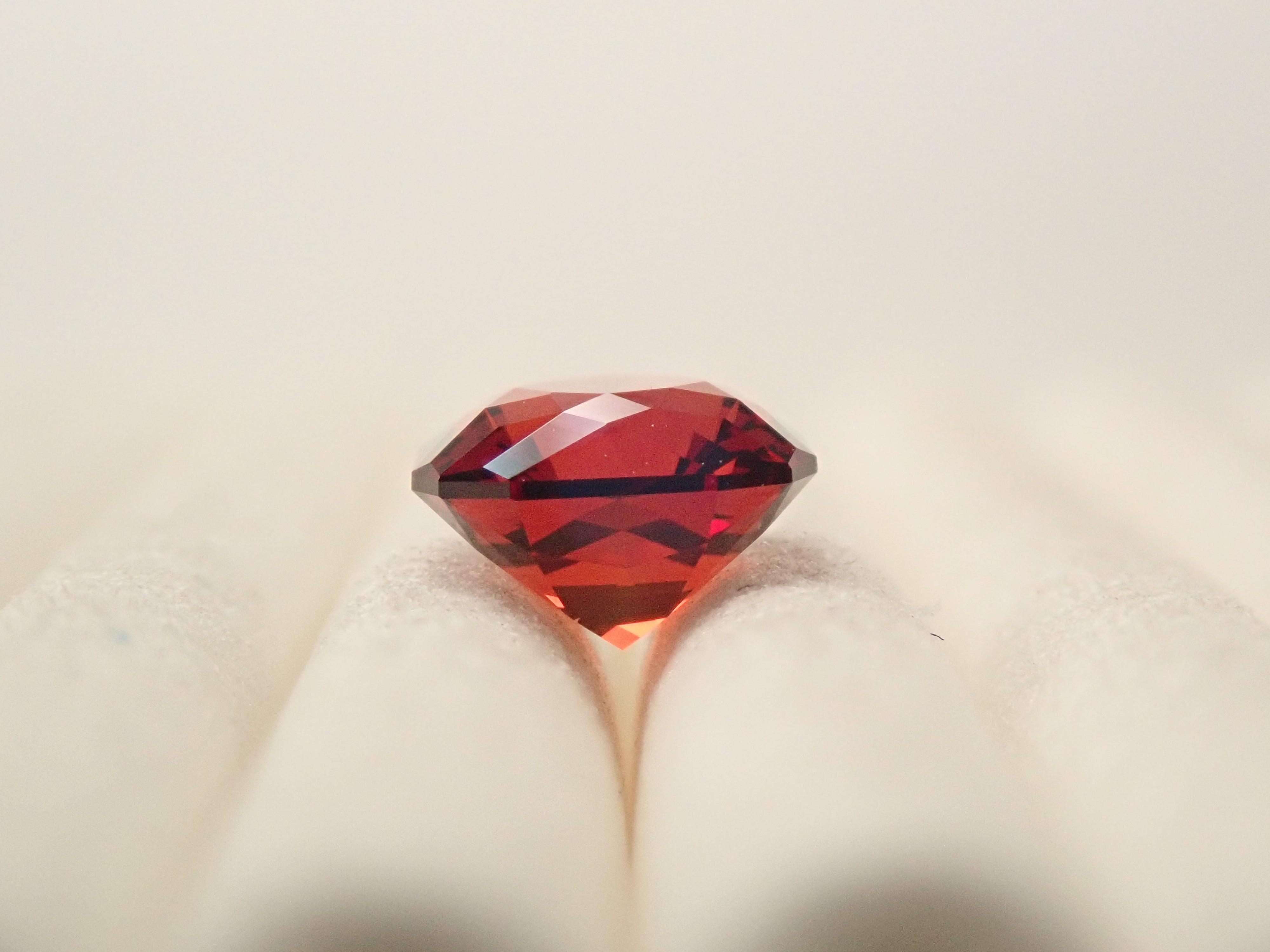 [12561385] Tanzanian Almandine Garnet 0.885ct Loose Stone