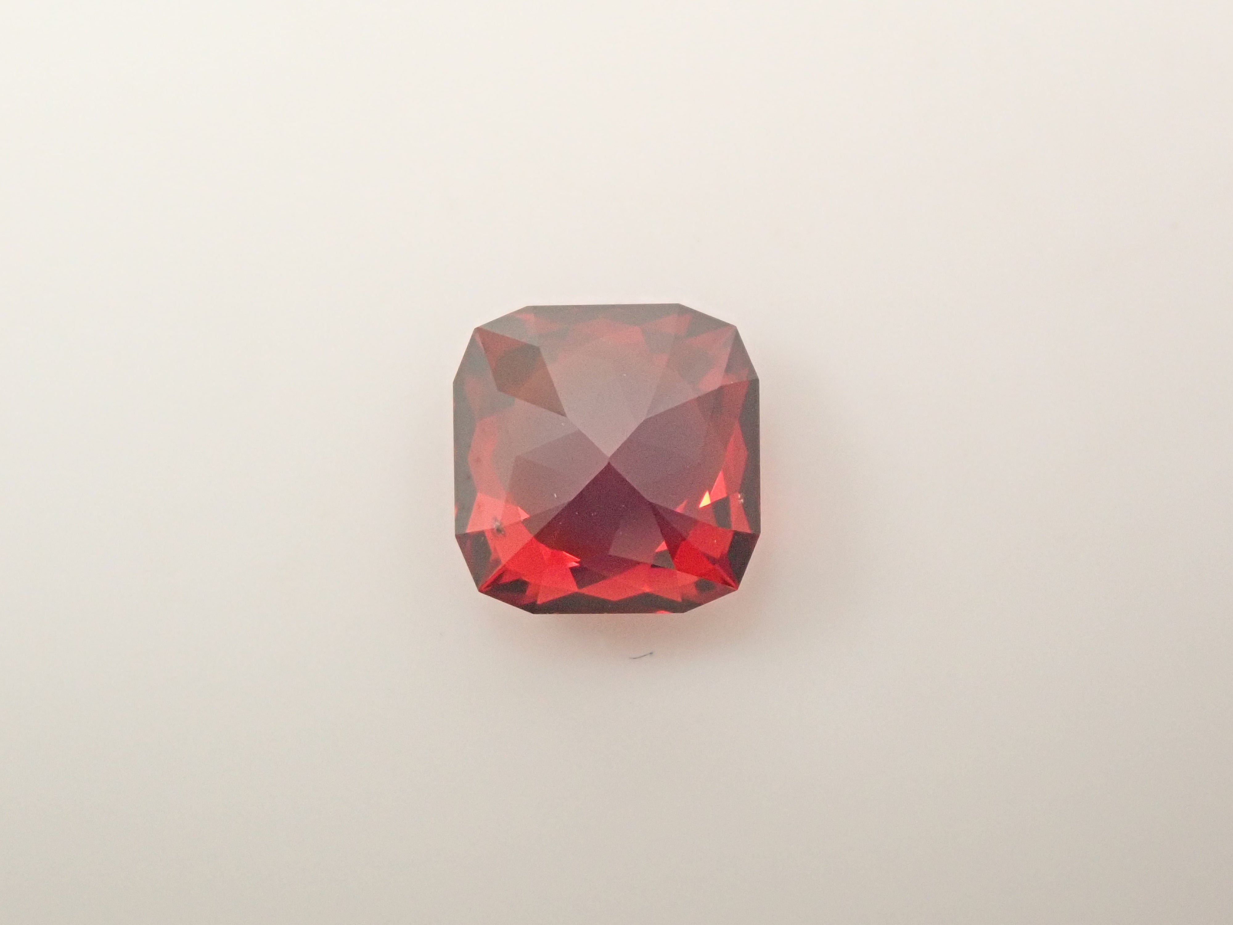 [12561385] Tanzanian Almandine Garnet 0.885ct Loose Stone