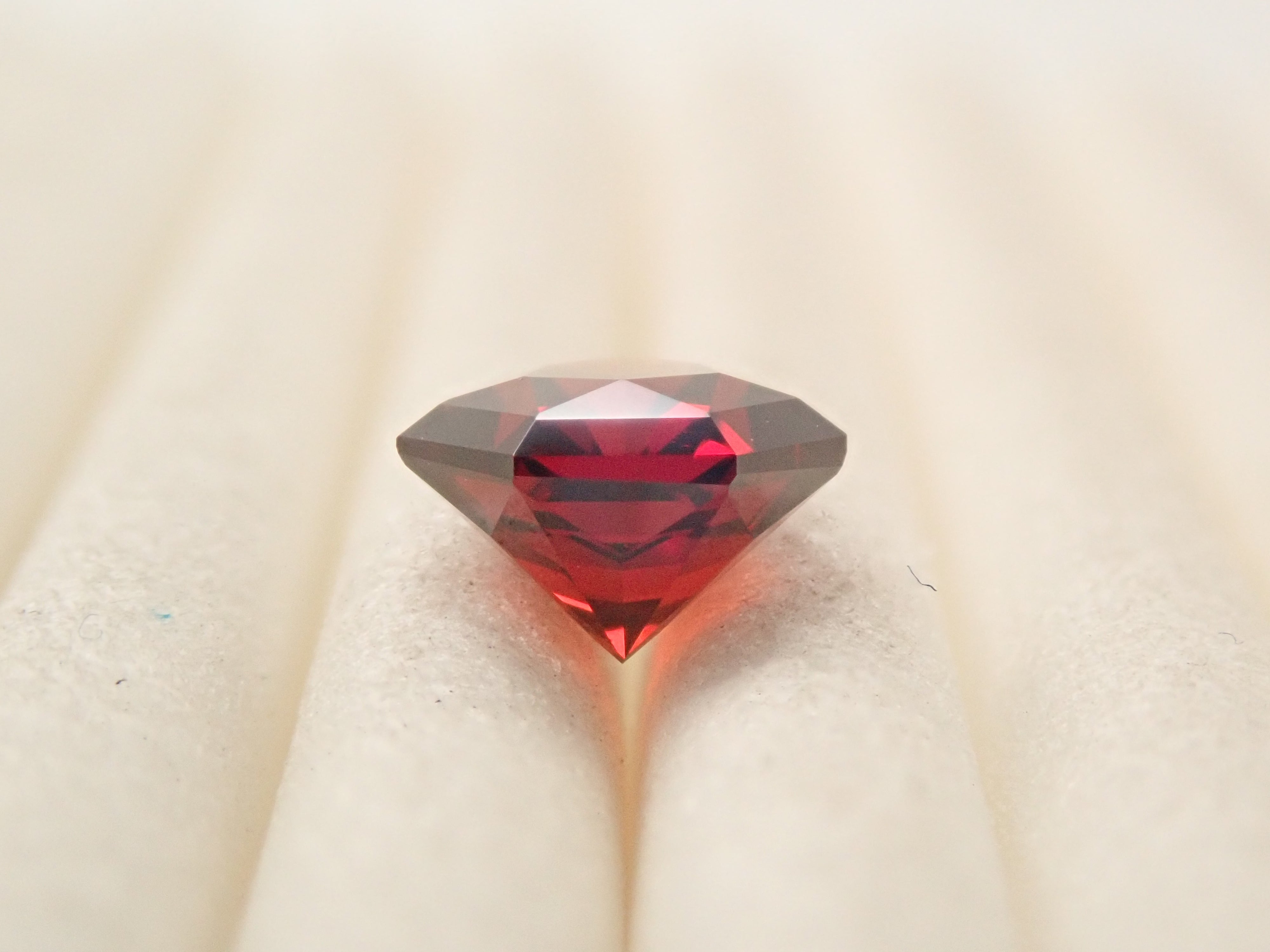 [12561386] Tanzanian Almandine Garnet 0.993ct Loose Stone