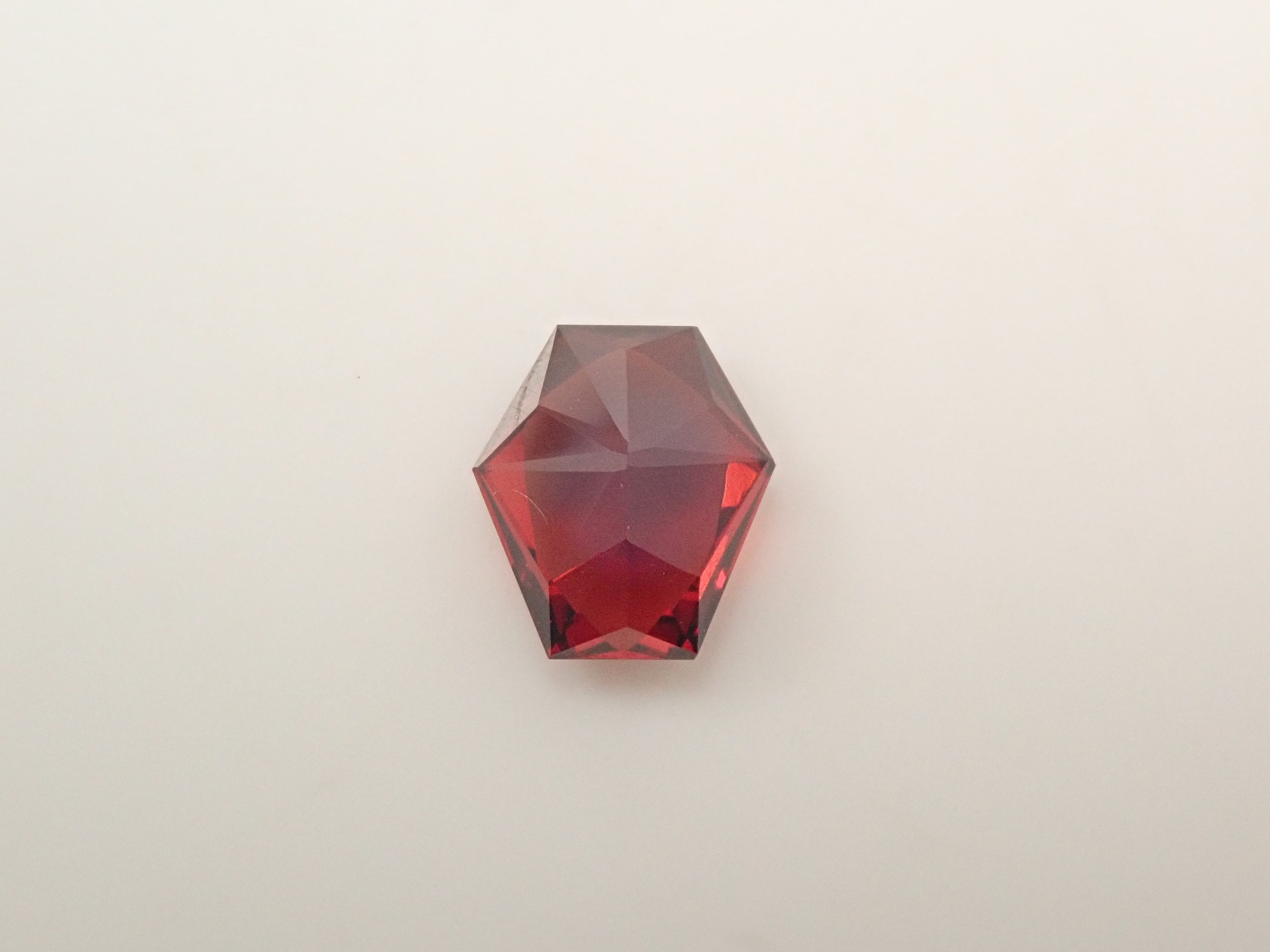 [12561386] Tanzanian Almandine Garnet 0.993ct Loose Stone