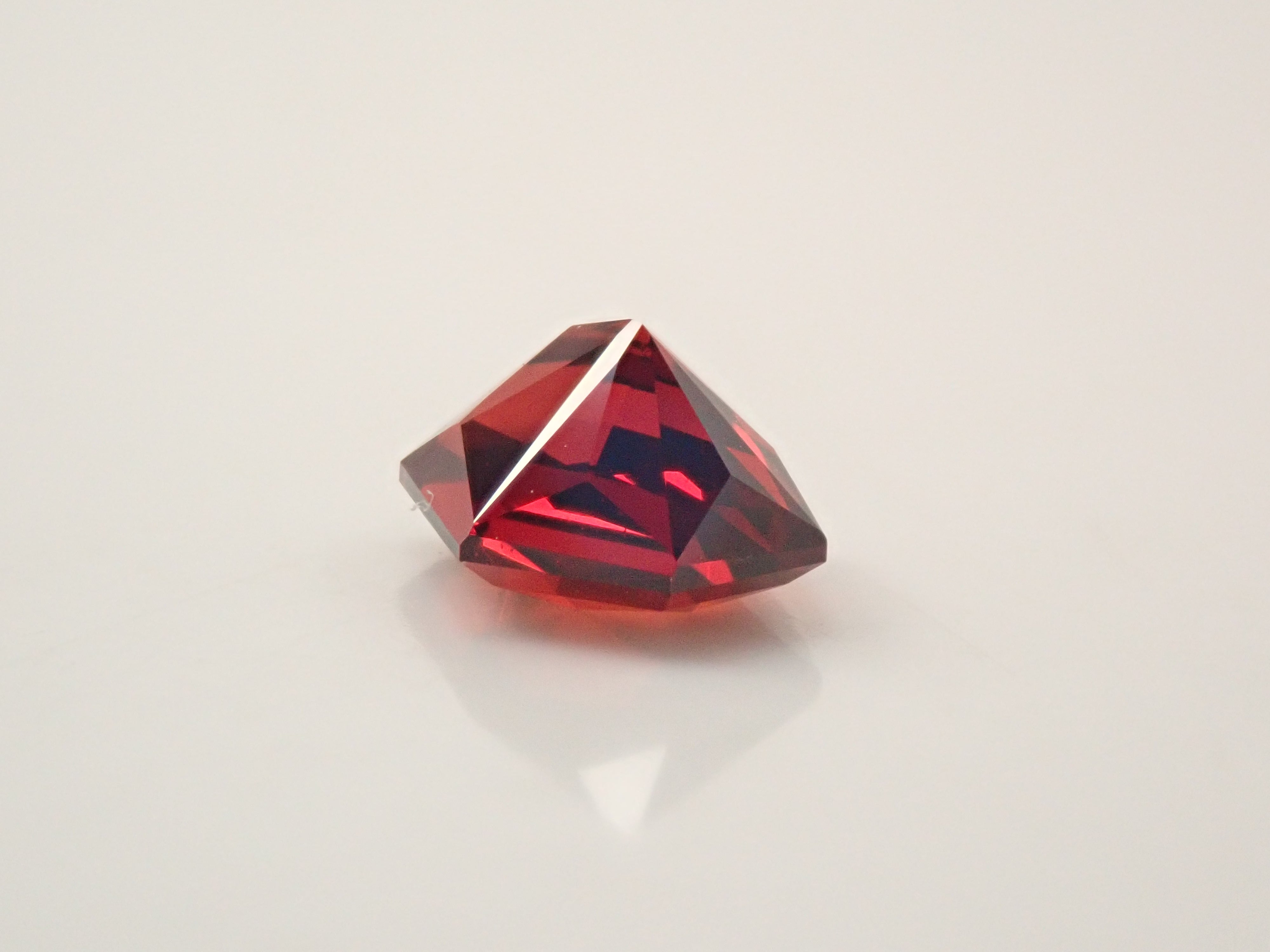 [12561386] Tanzanian Almandine Garnet 0.993ct Loose Stone