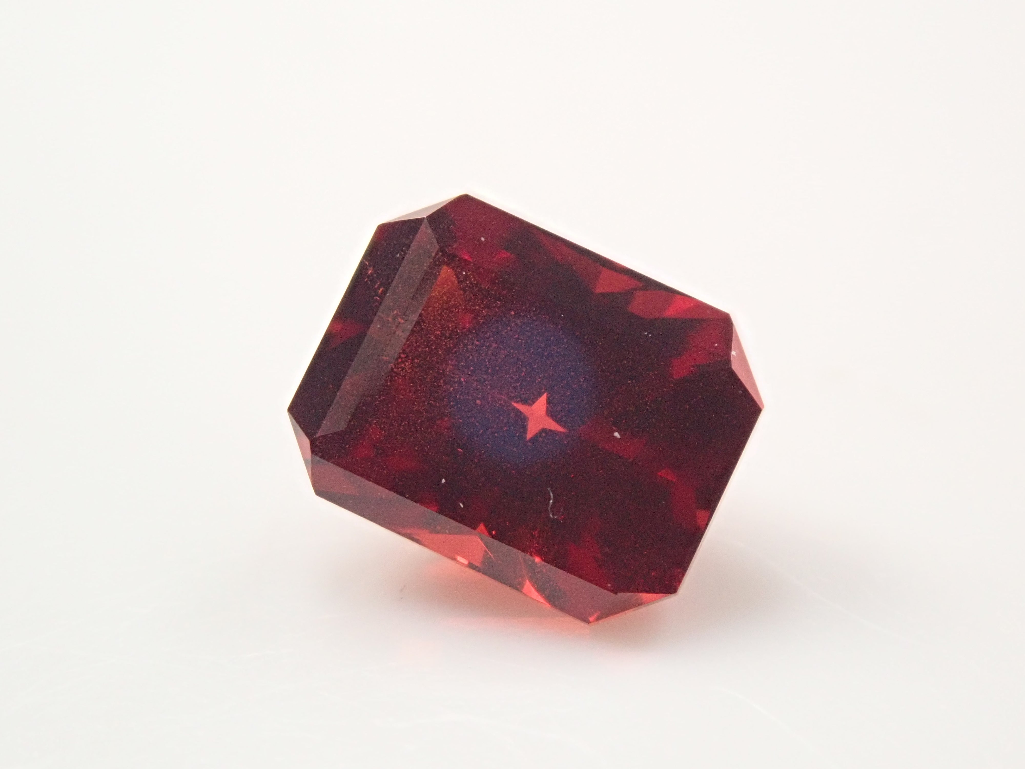 [12561388] Tanzanian Almandine Garnet 0.902ct Loose Stone