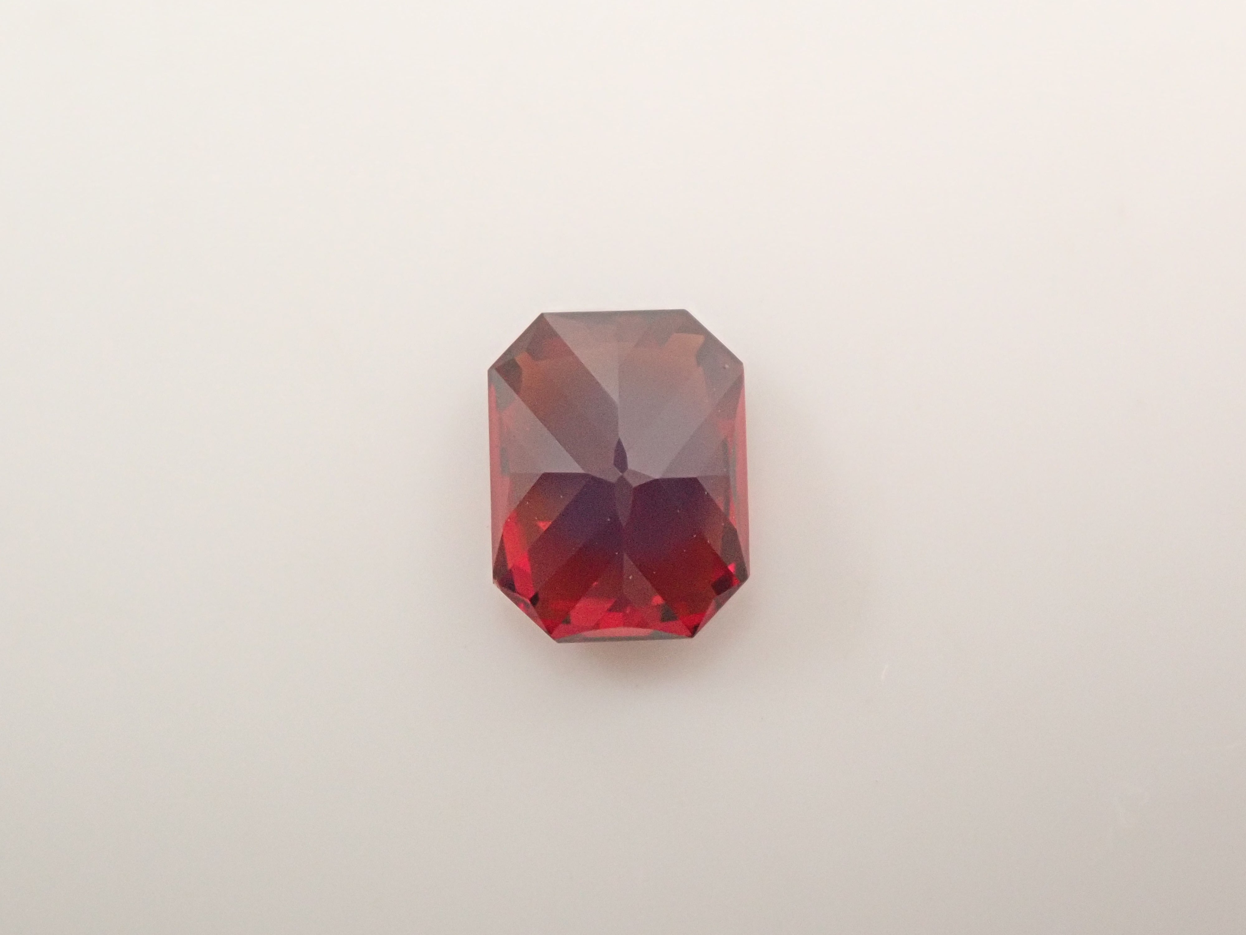 [12561389] Tanzanian Almandine Garnet 0.930ct Loose Stone