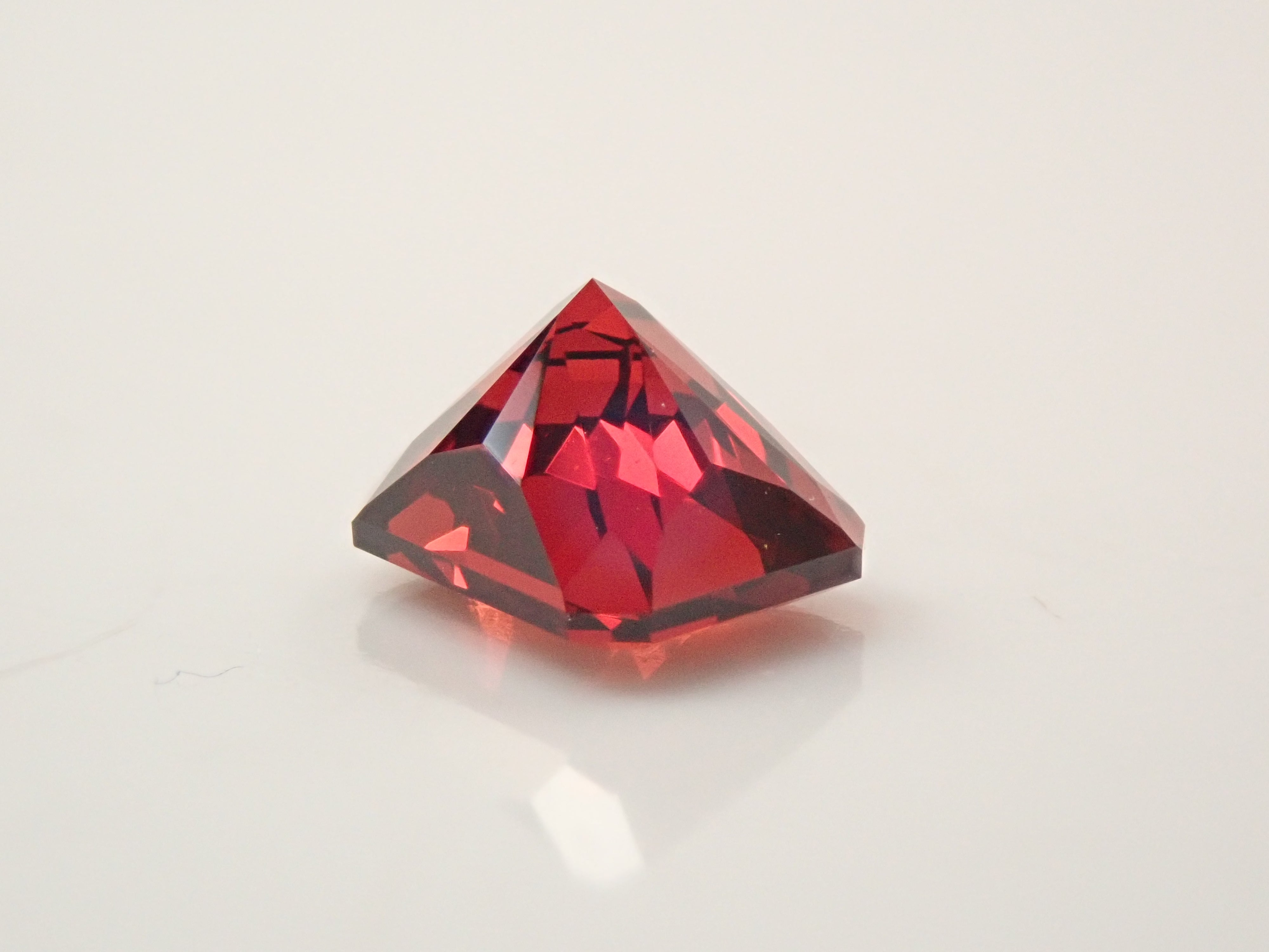 [12561391] Tanzanian Almandine Garnet 1.164ct Loose Stone