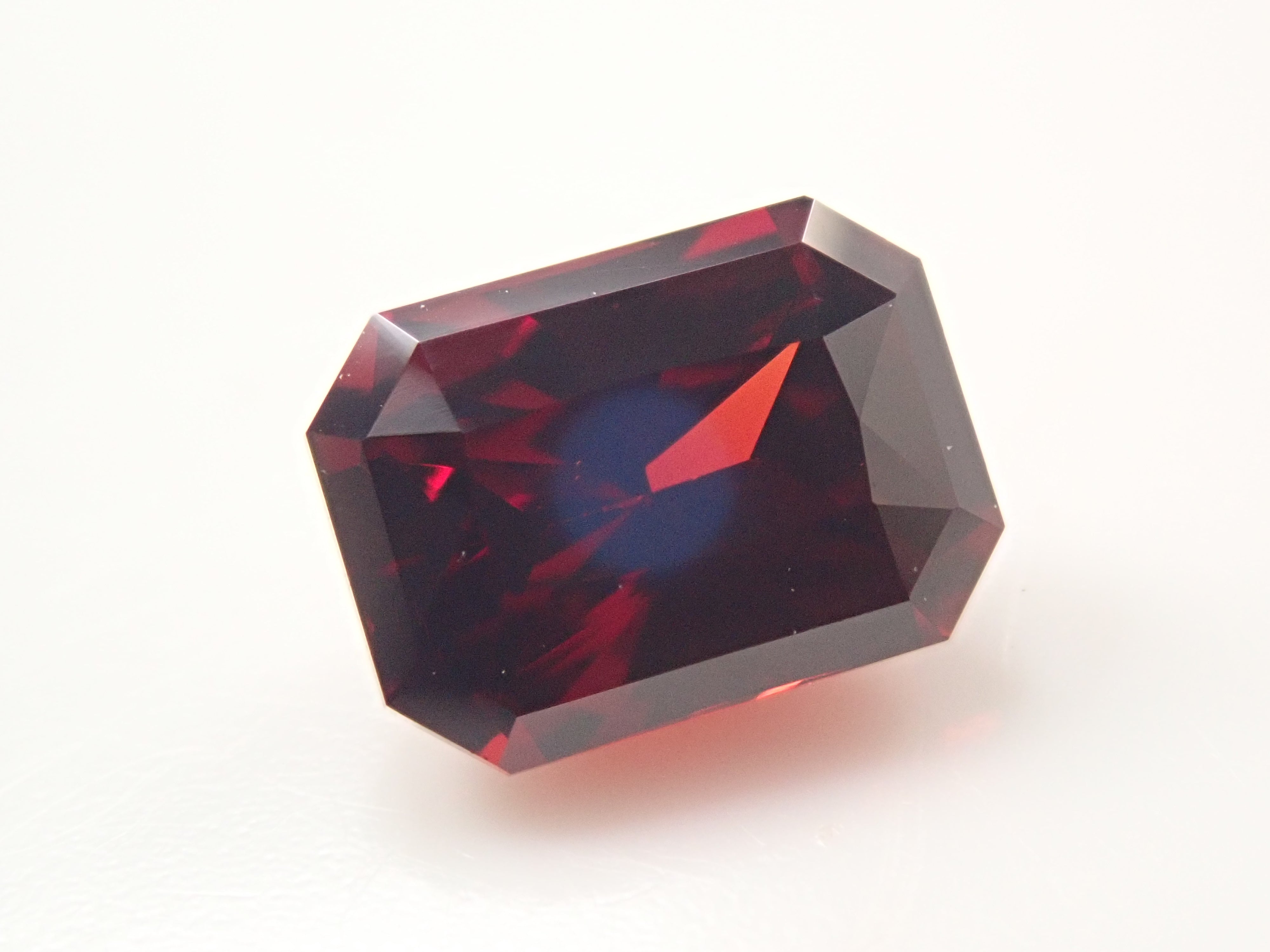 【11/29 22時販売】タンザニア産アルマンディンガーネット 1.282ctルース