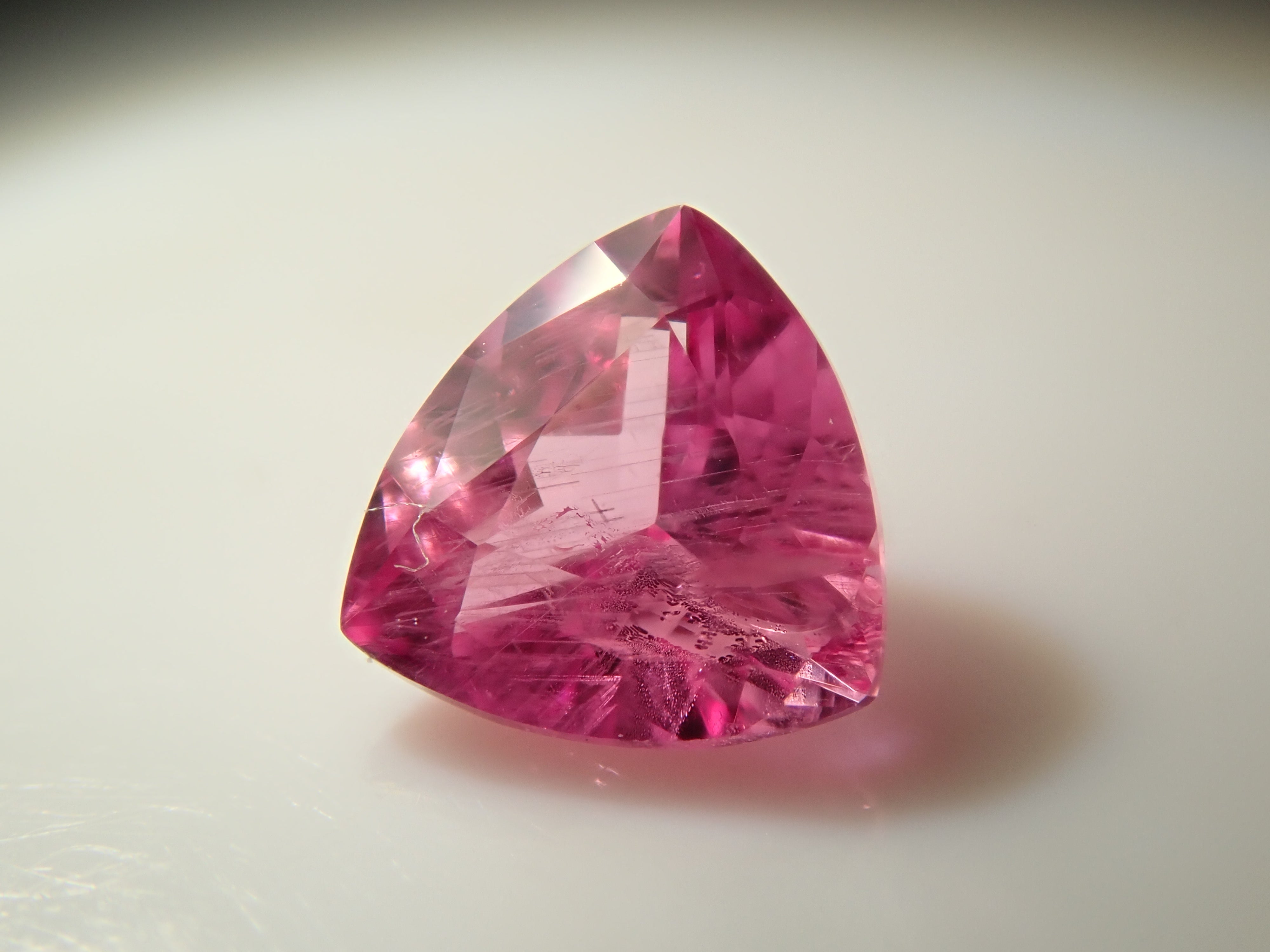 【12/2 22時販売】グリーンランド産サファイア 0.271ctルース　証明書付