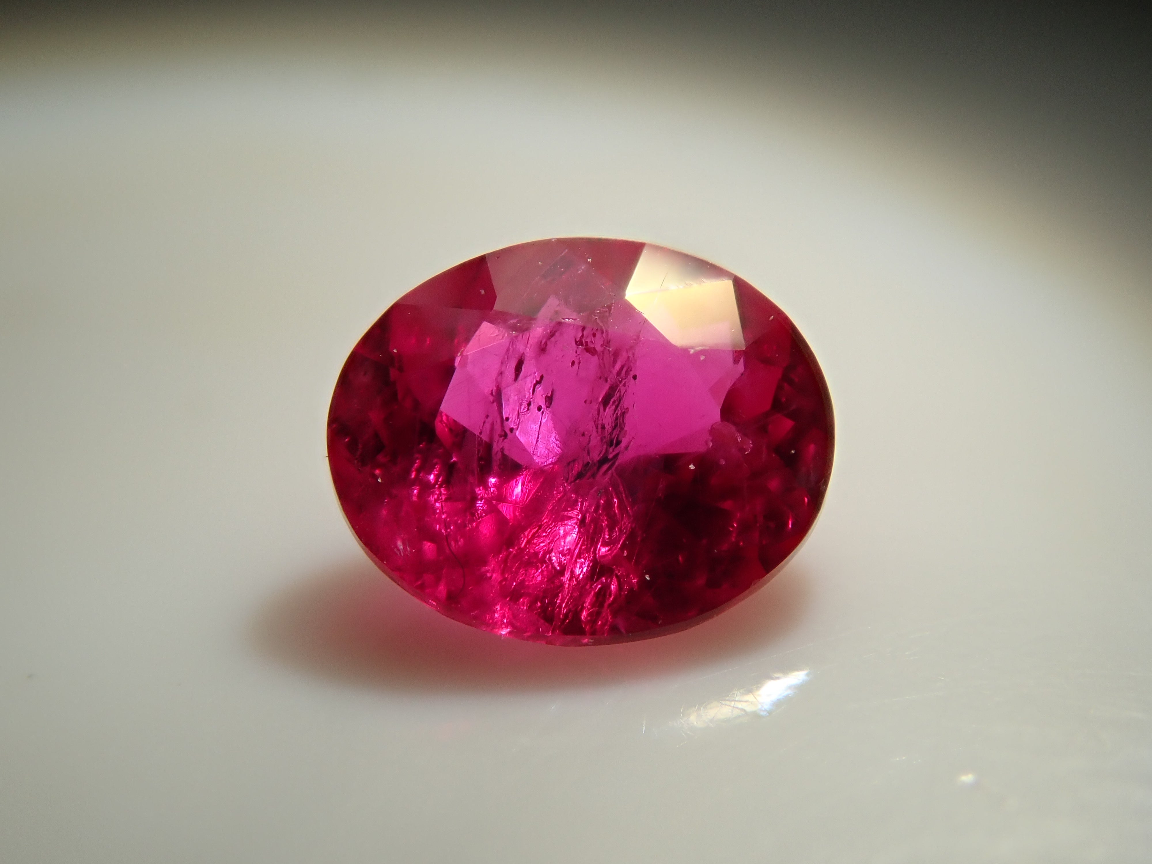 【11/29 22時販売】グリーンランド産ルビー 0.253ctルース 証明書