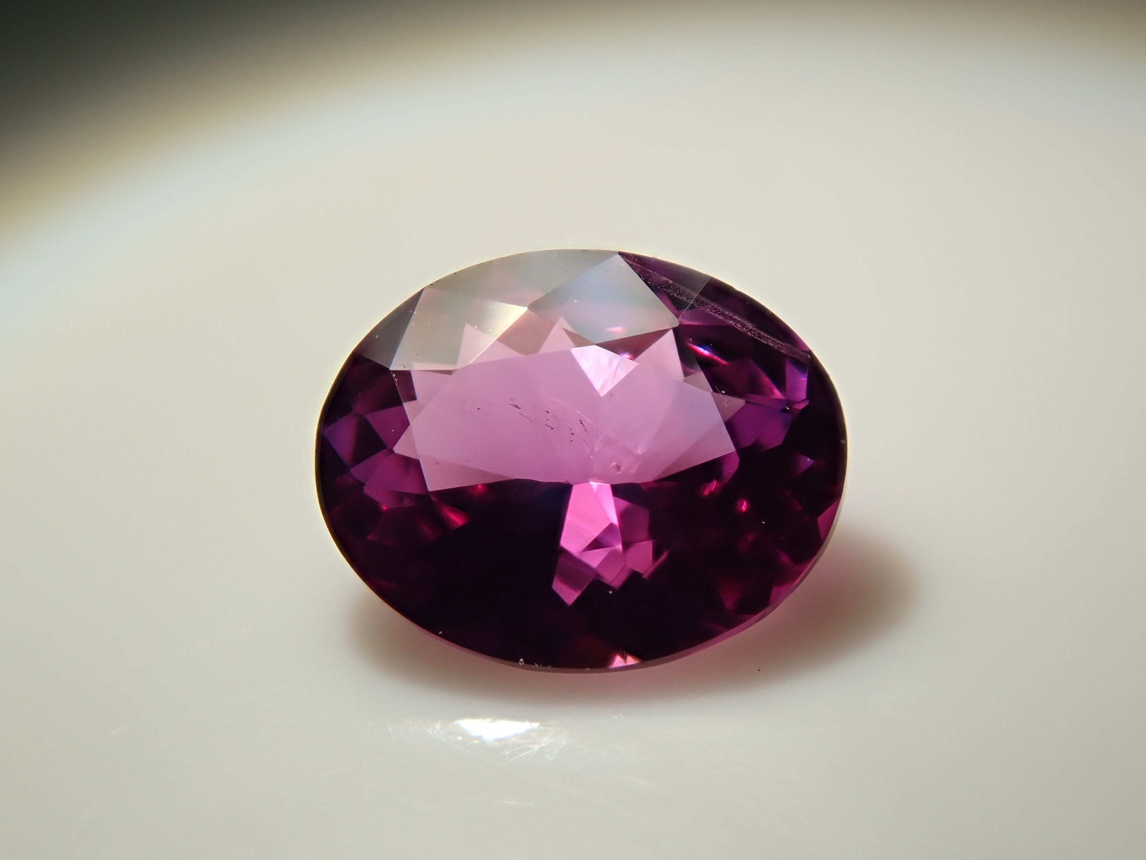 [12561380] 斯里蘭卡紫色藍寶石 0.393克拉 散裝