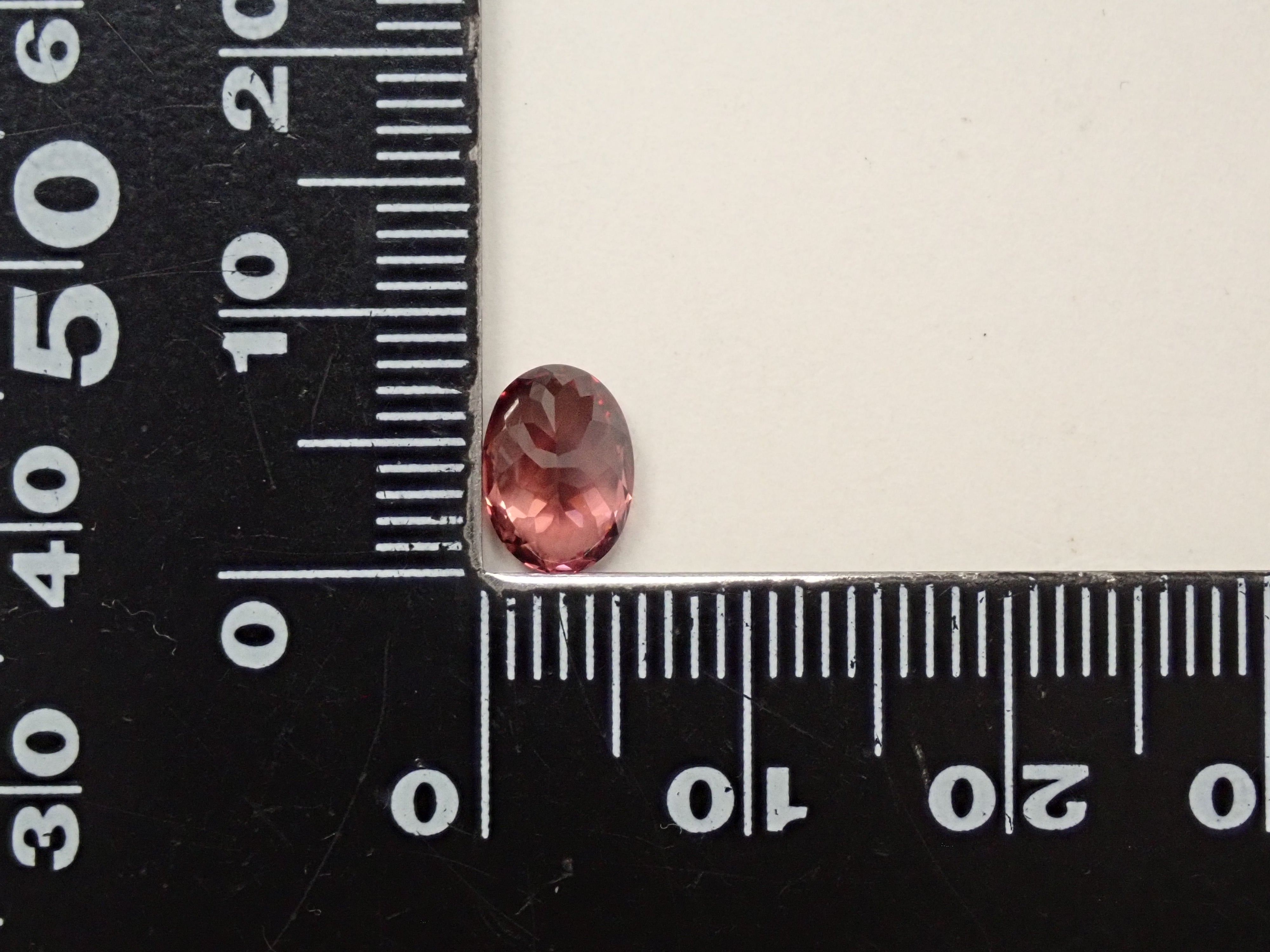 [12561378] Sri Lankan pink zircon 1.991ct loose stone