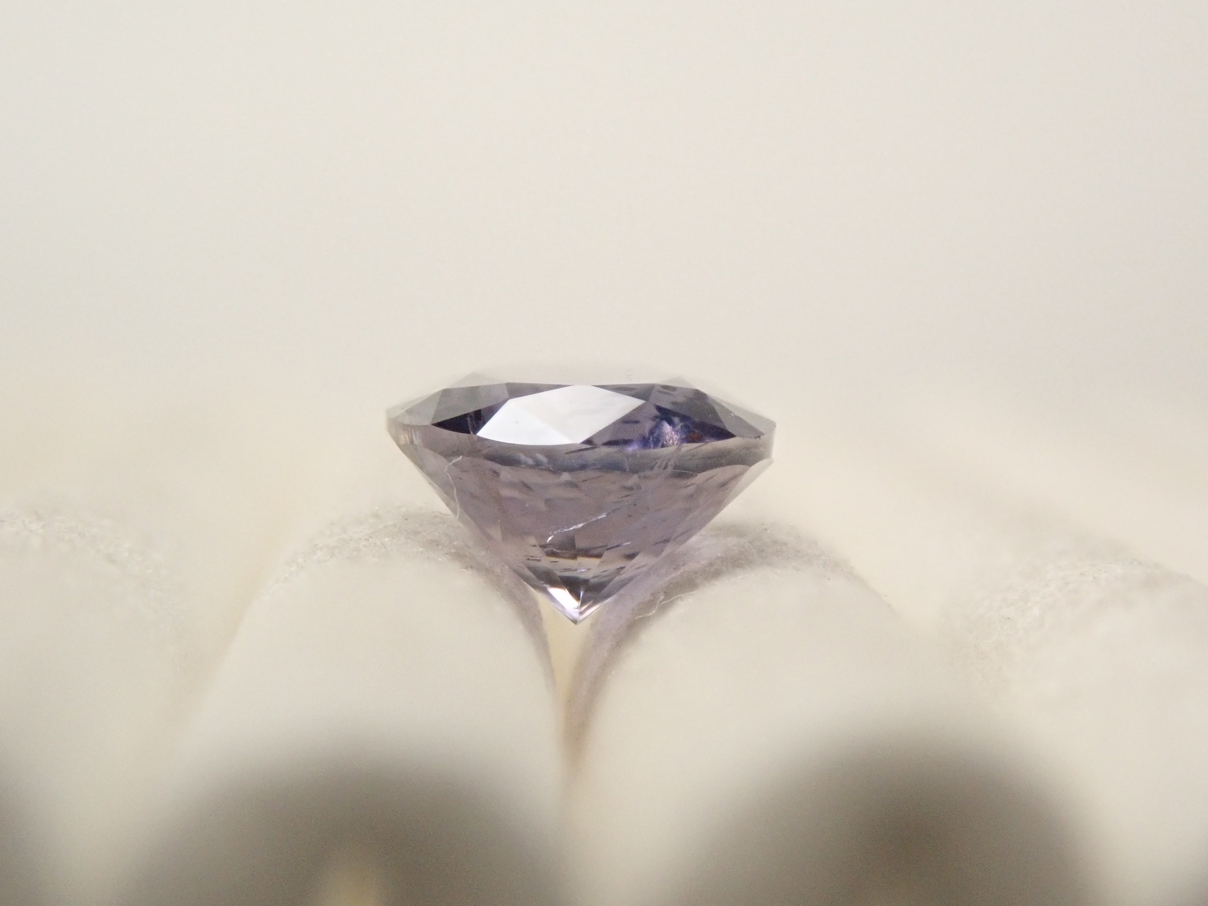 【11/27 22時販売】インド産アイオライトサンストーン 0.540ctルース