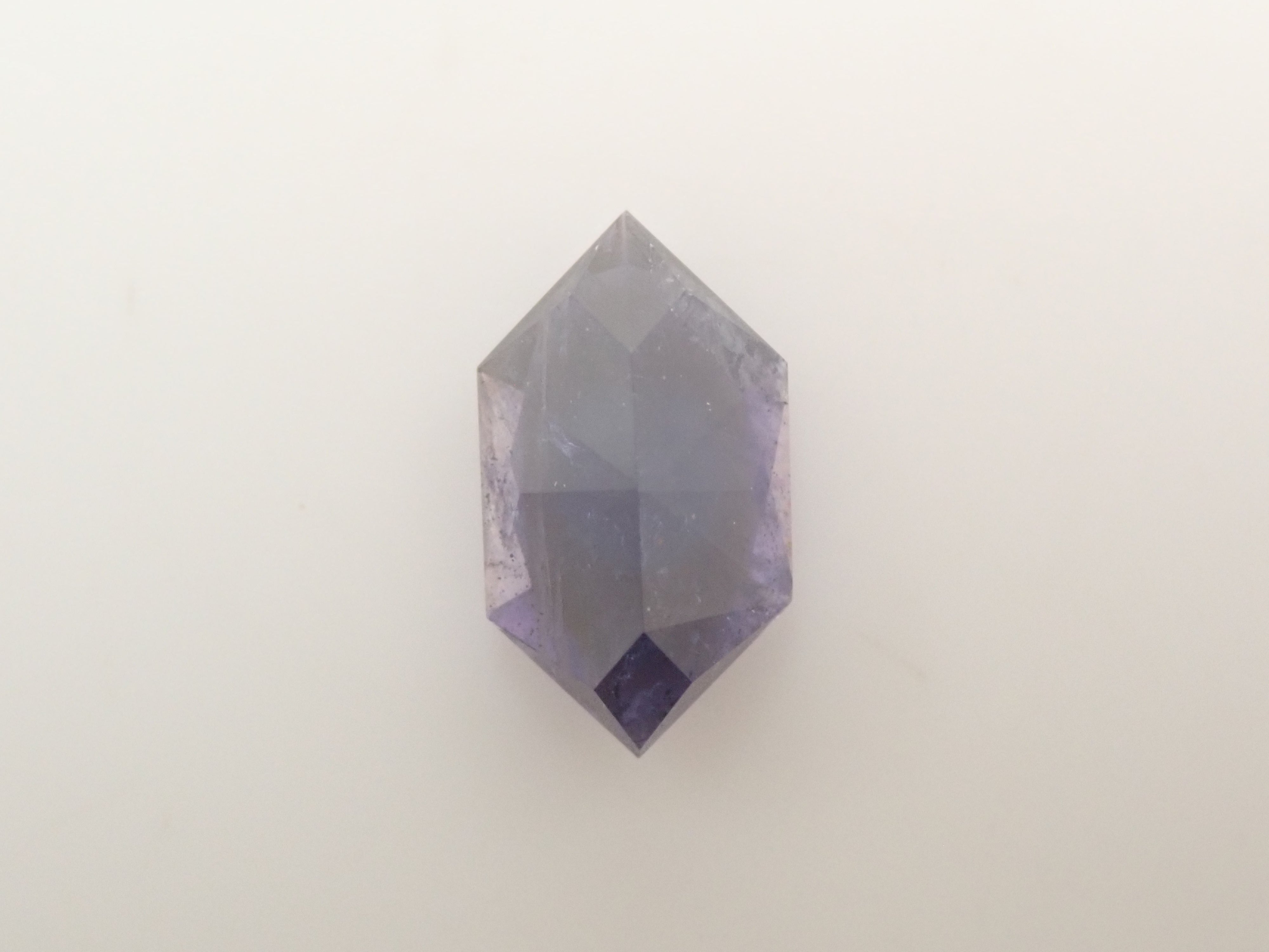 [12561375] 0.769ct loose iolite sunstone from India