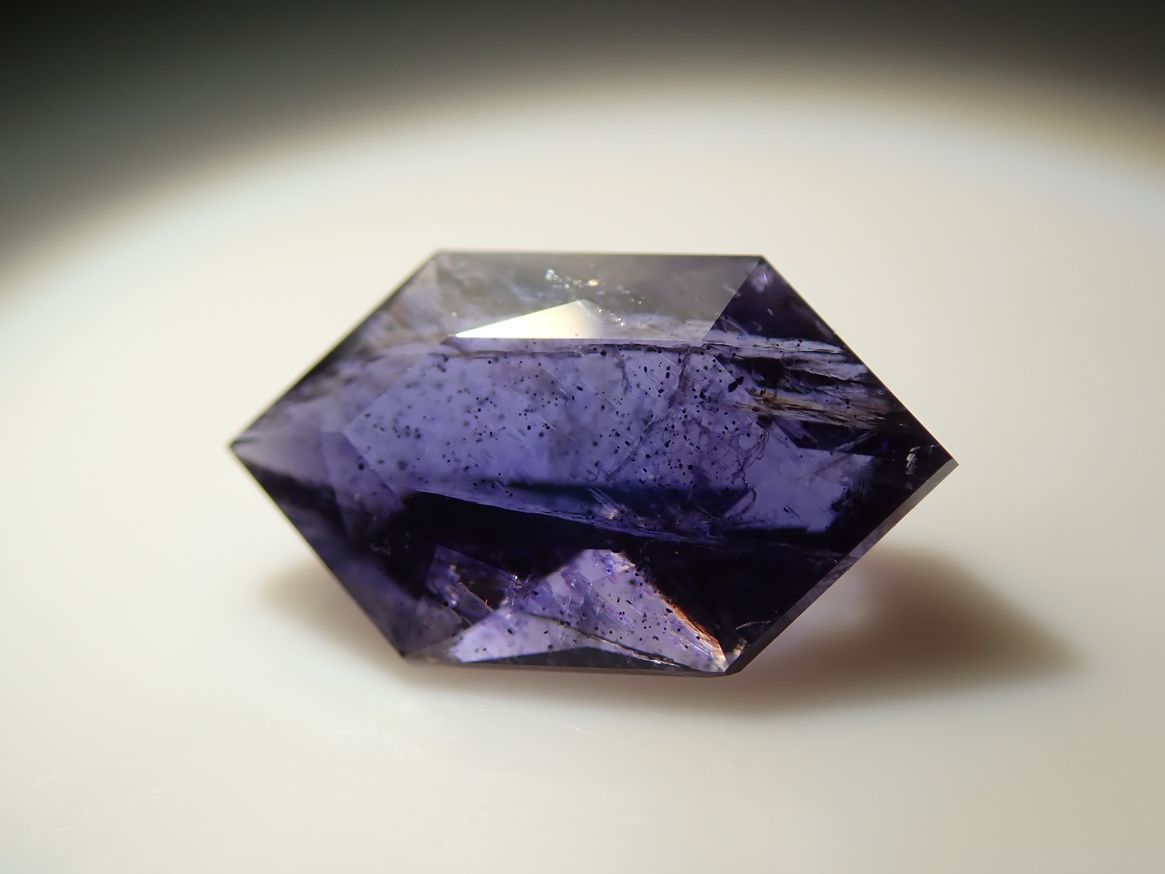 [12561375] 0.769ct loose iolite sunstone from India