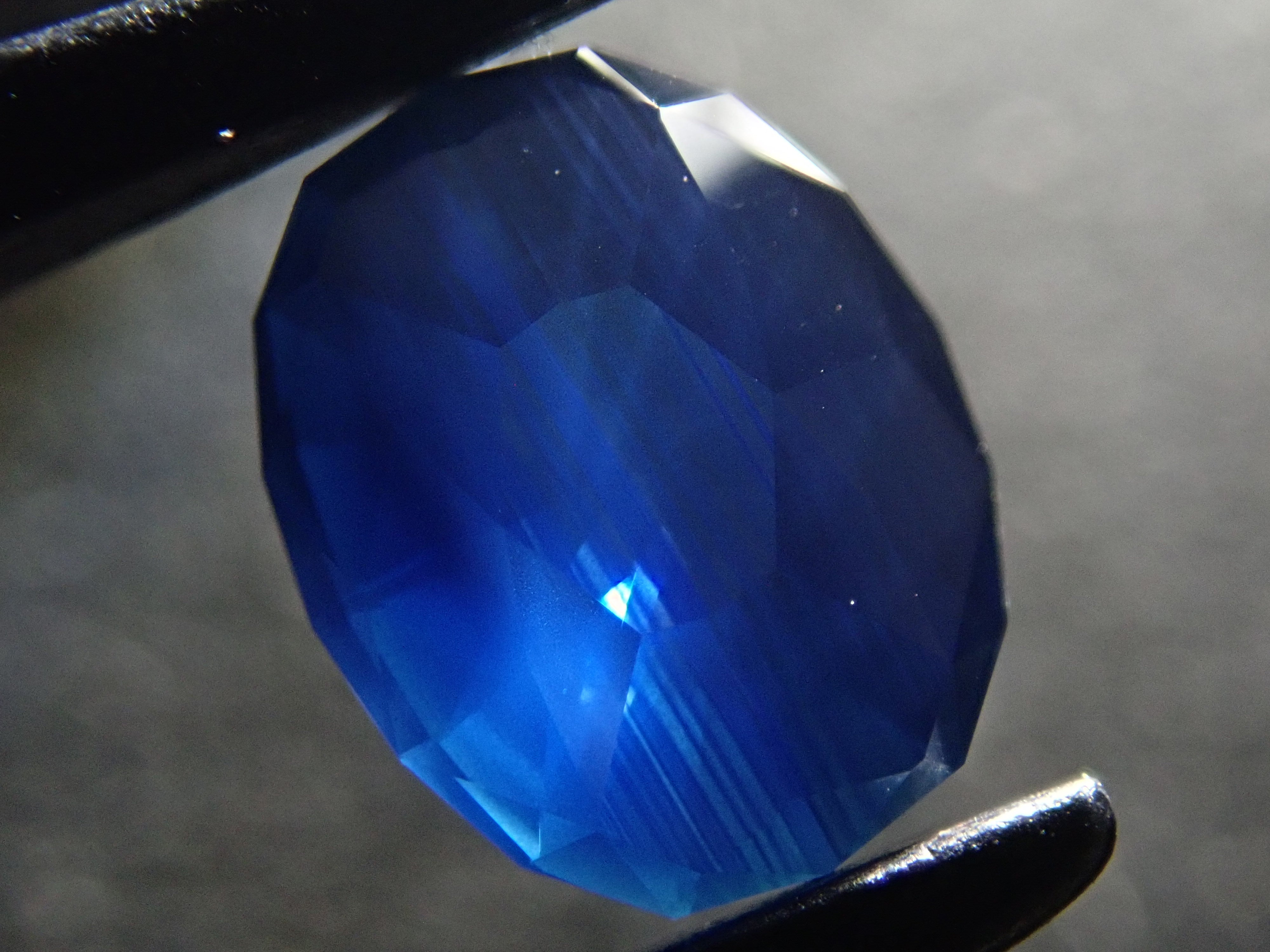 12561377] Blue sapphire 1.095ct loose stone