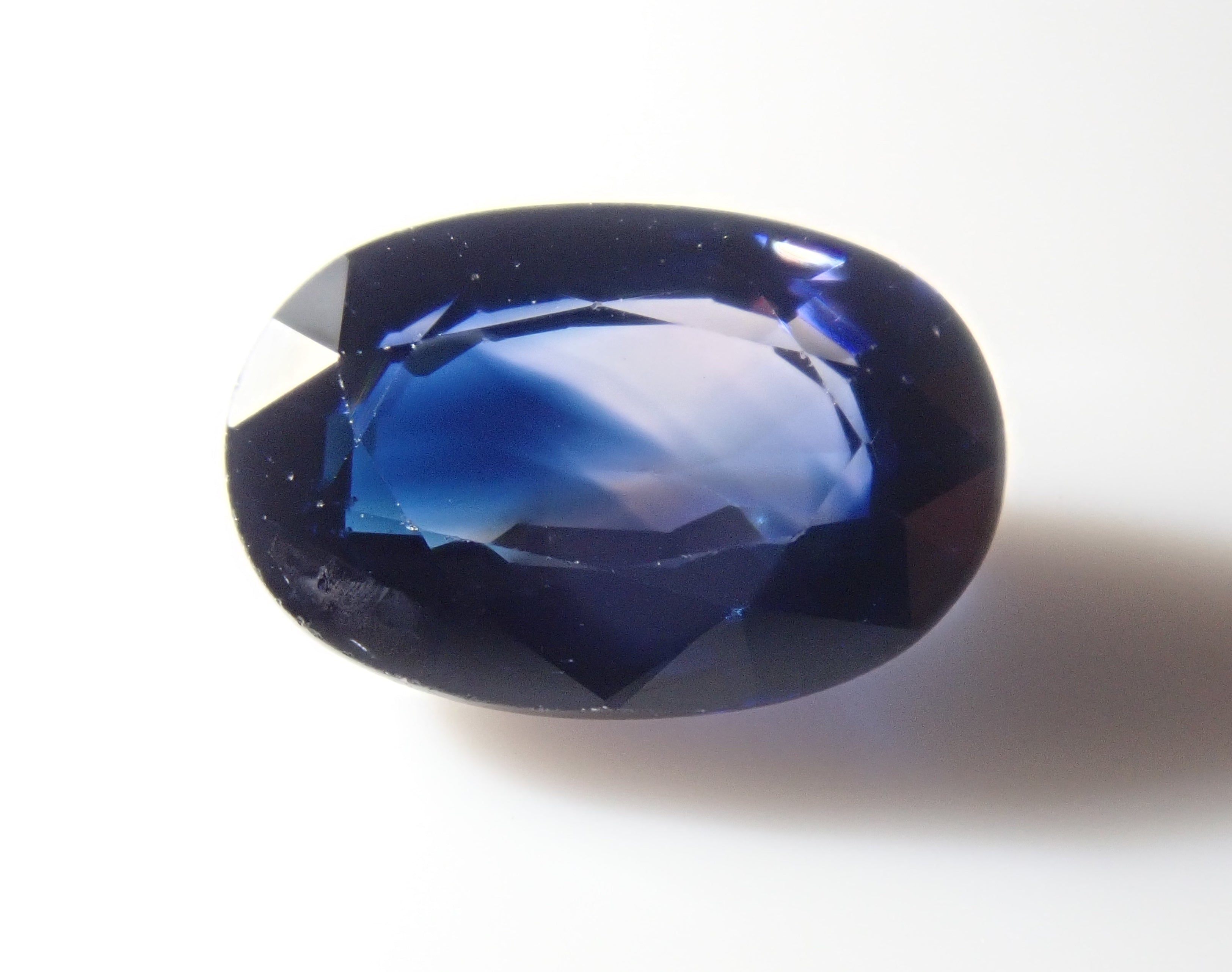 [12544901 published] Bicolor sapphire 1.000ct loose