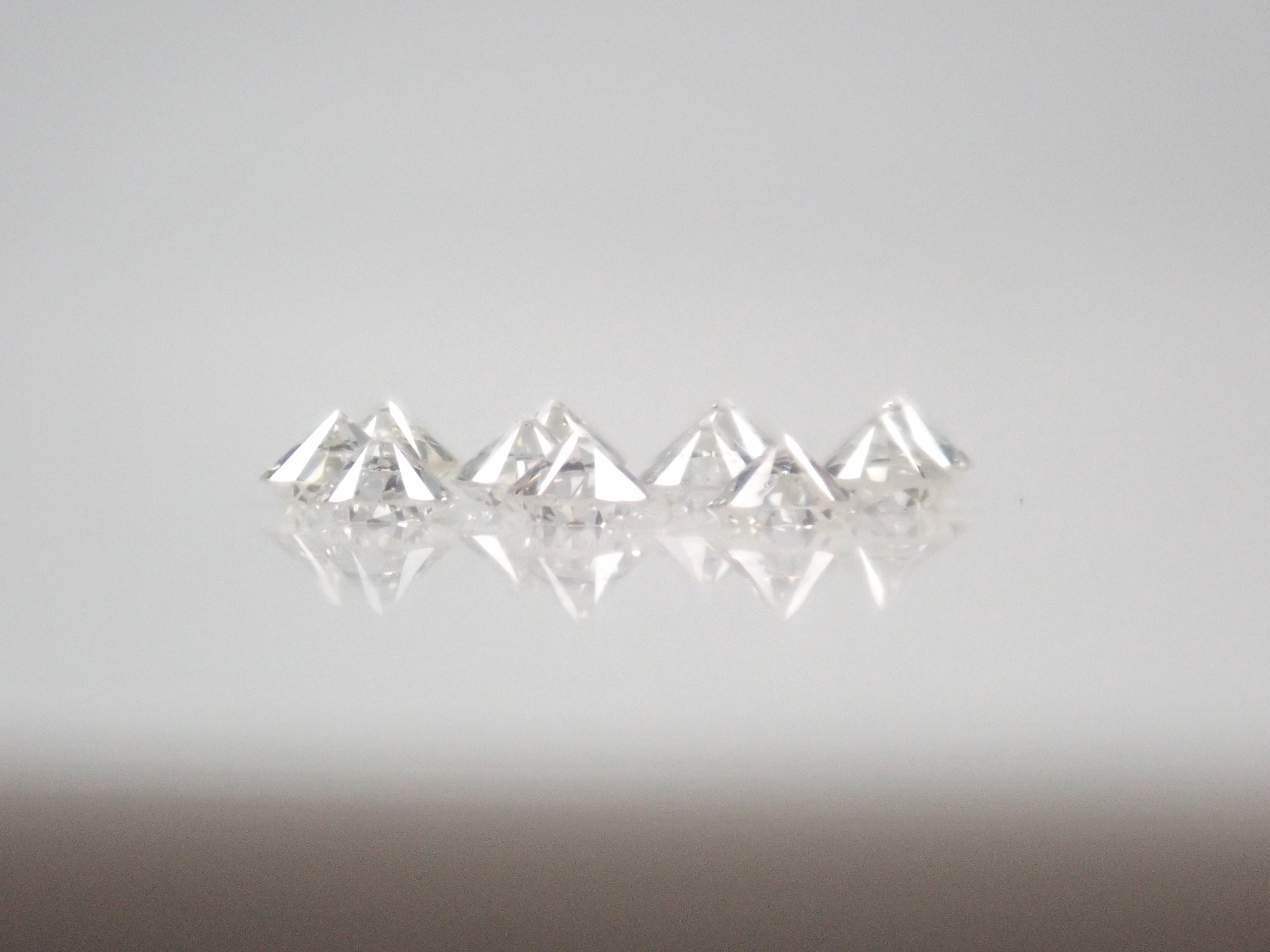 【11/24 22時販売】《限定12石》VS相当蛍光ダイヤモンドガチャ・ミニスライスダイヤモンドのおまけ付《複数購入割引有》