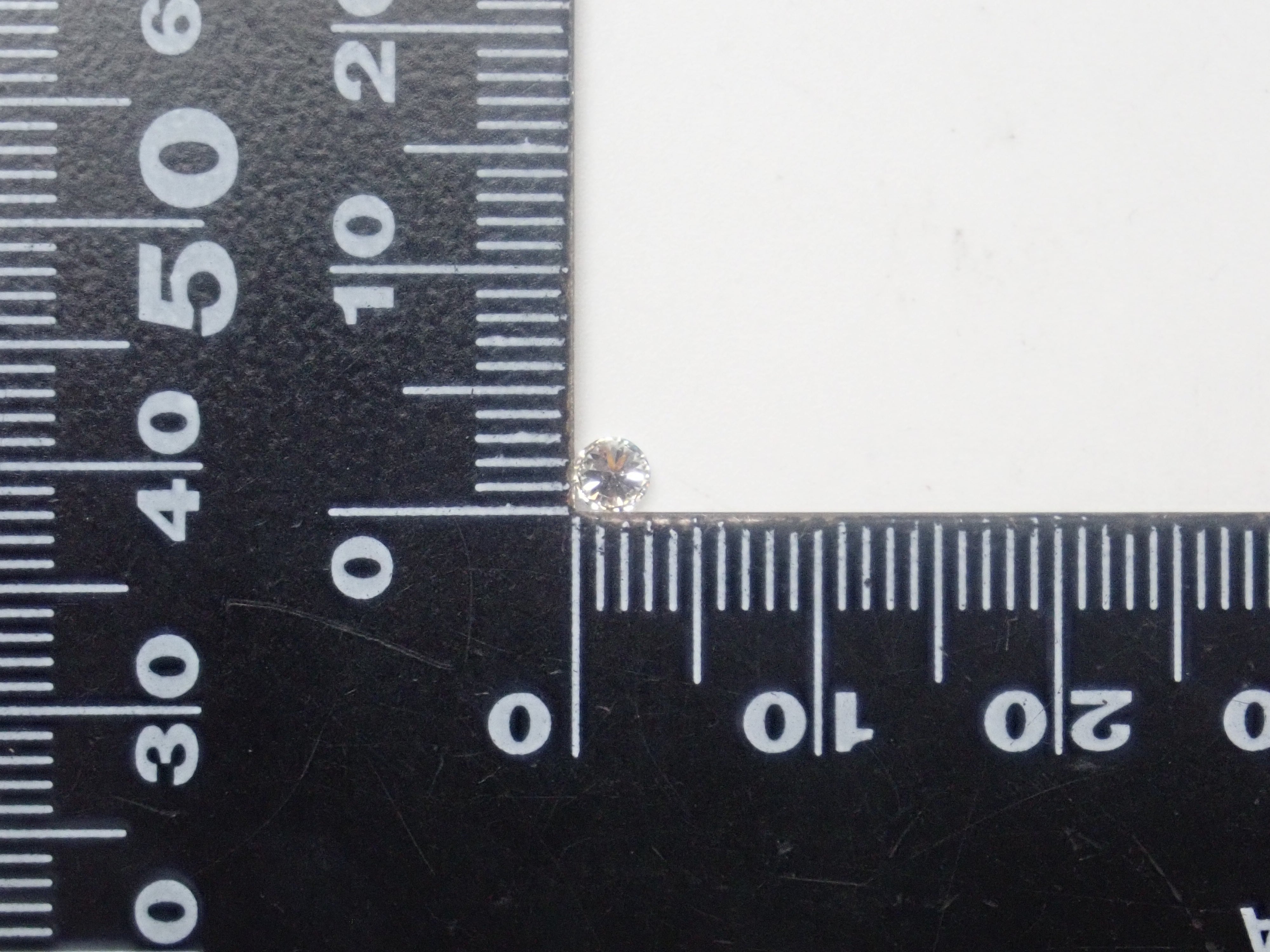 【11/29 22時販売】《限定10石》3.2mm/F/VVS-1/EXCELLENT(H&C)含むダイヤモンドガチャ《複数購入割引有》