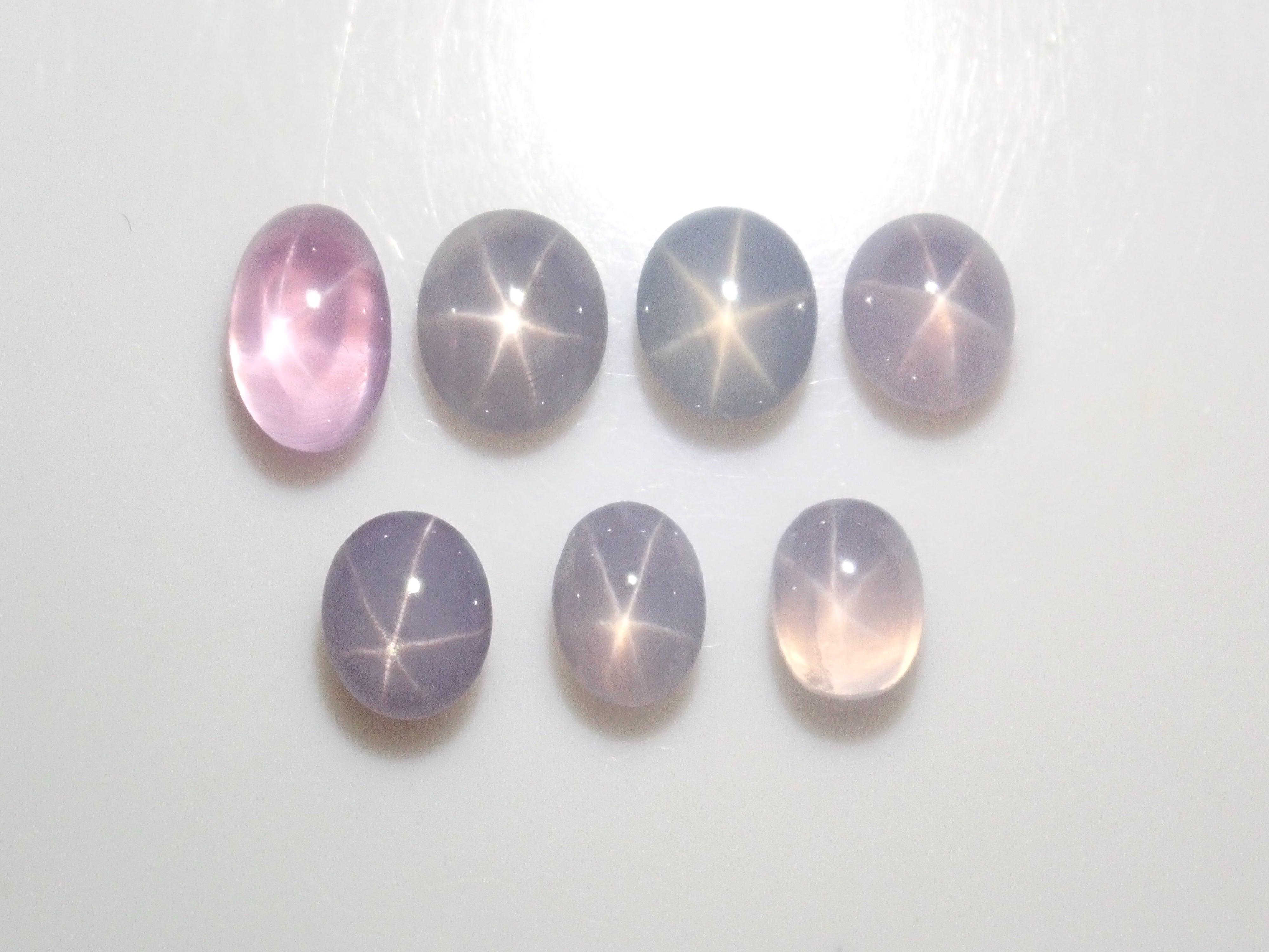 【11/23 22時販売】《限定7石》スリランカ産スターサファイア1石ルース《複数購入割引有》