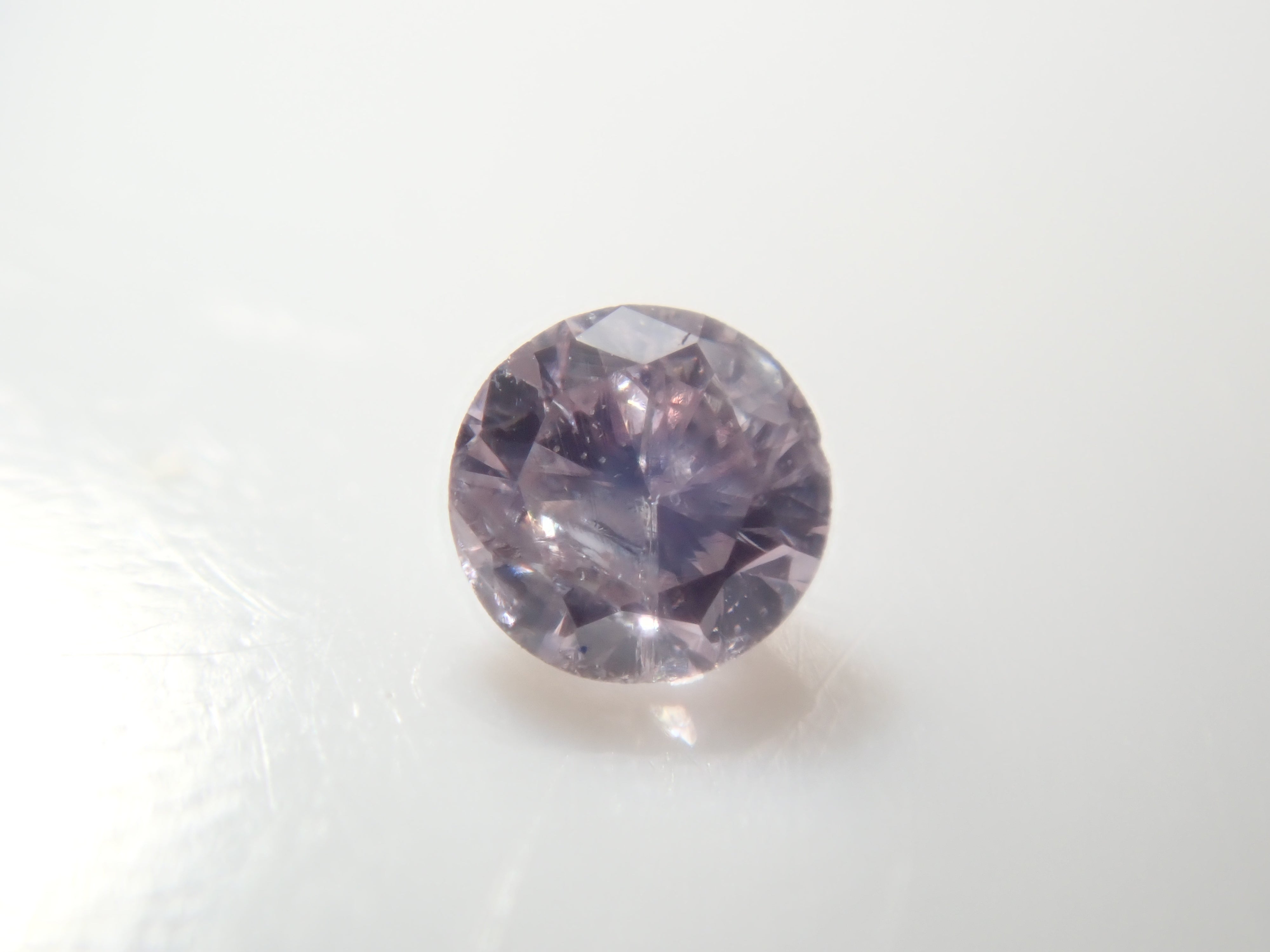 【11/29 22時販売】《限定20石》通常13万円のFANCY INTENSEのピンクダイヤモンド0.086ctを含むダイヤガチャ💎VSクラス相当のアイスブルーダイヤモンドな《複数購入割引有》