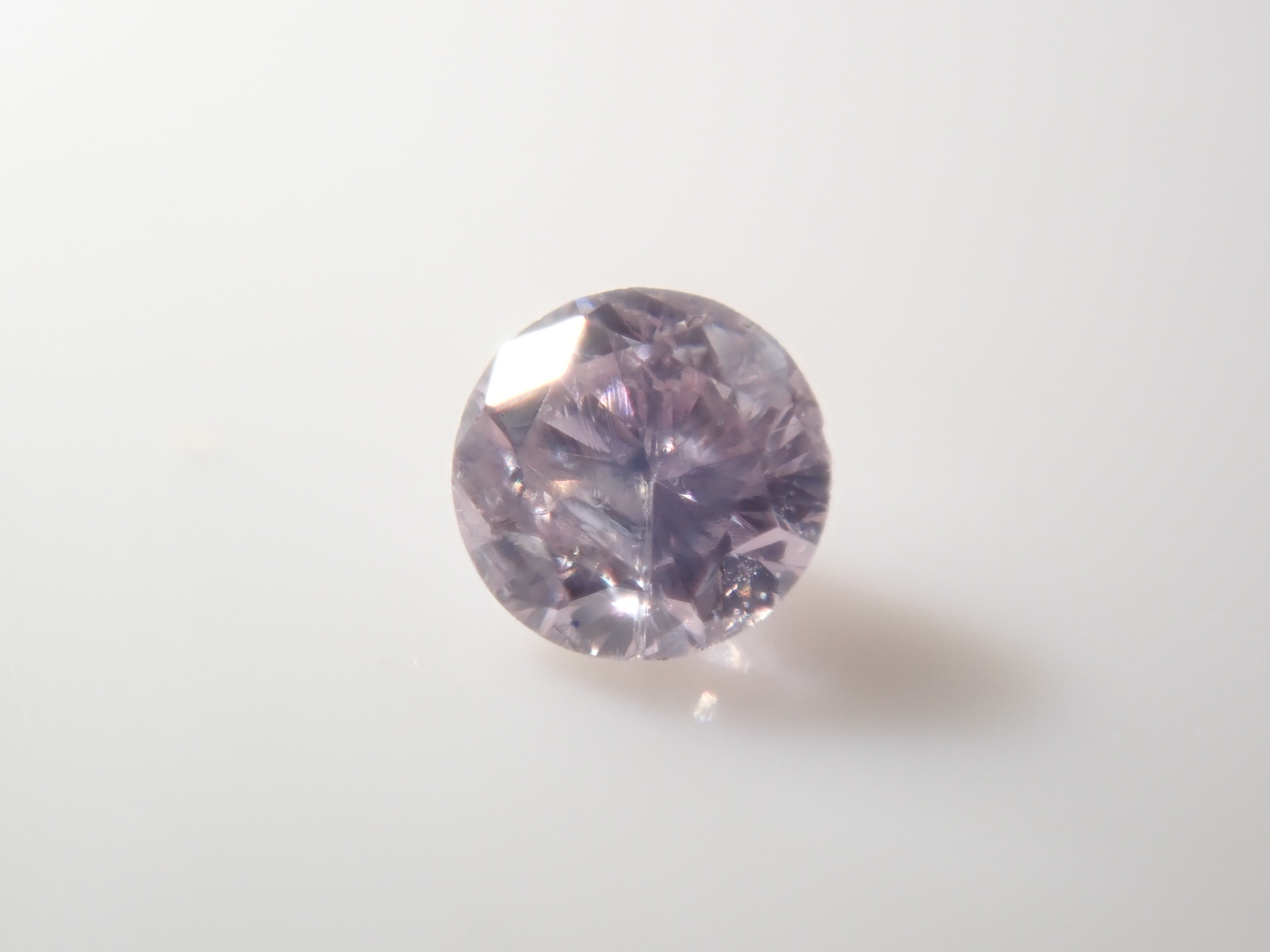 【11/29 22時販売】《限定20石》通常13万円のFANCY INTENSEのピンクダイヤモンド0.086ctを含むダイヤガチャ💎VSクラス相当のアイスブルーダイヤモンドな《複数購入割引有》