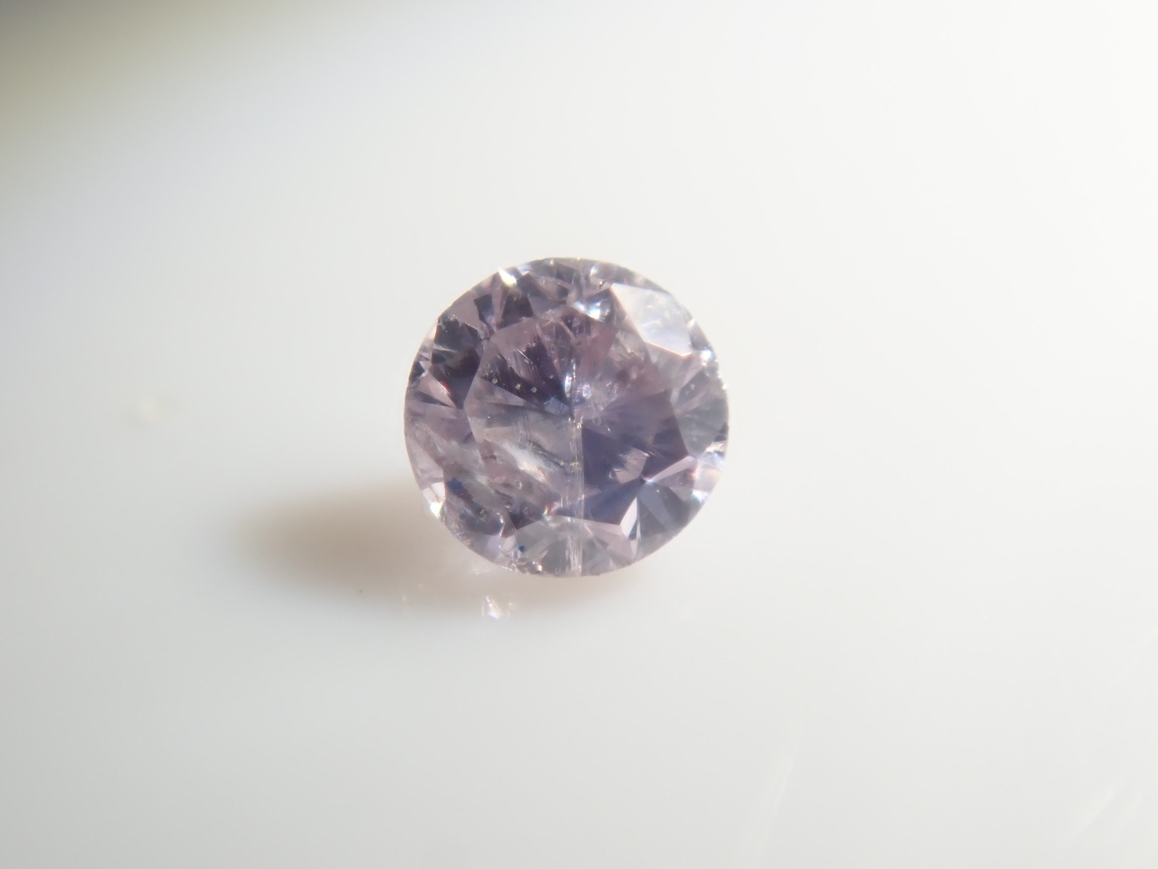 【11/29 22時販売】《限定20石》通常13万円のFANCY INTENSEのピンクダイヤモンド0.086ctを含むダイヤガチャ💎VSクラス相当のアイスブルーダイヤモンドな《複数購入割引有》