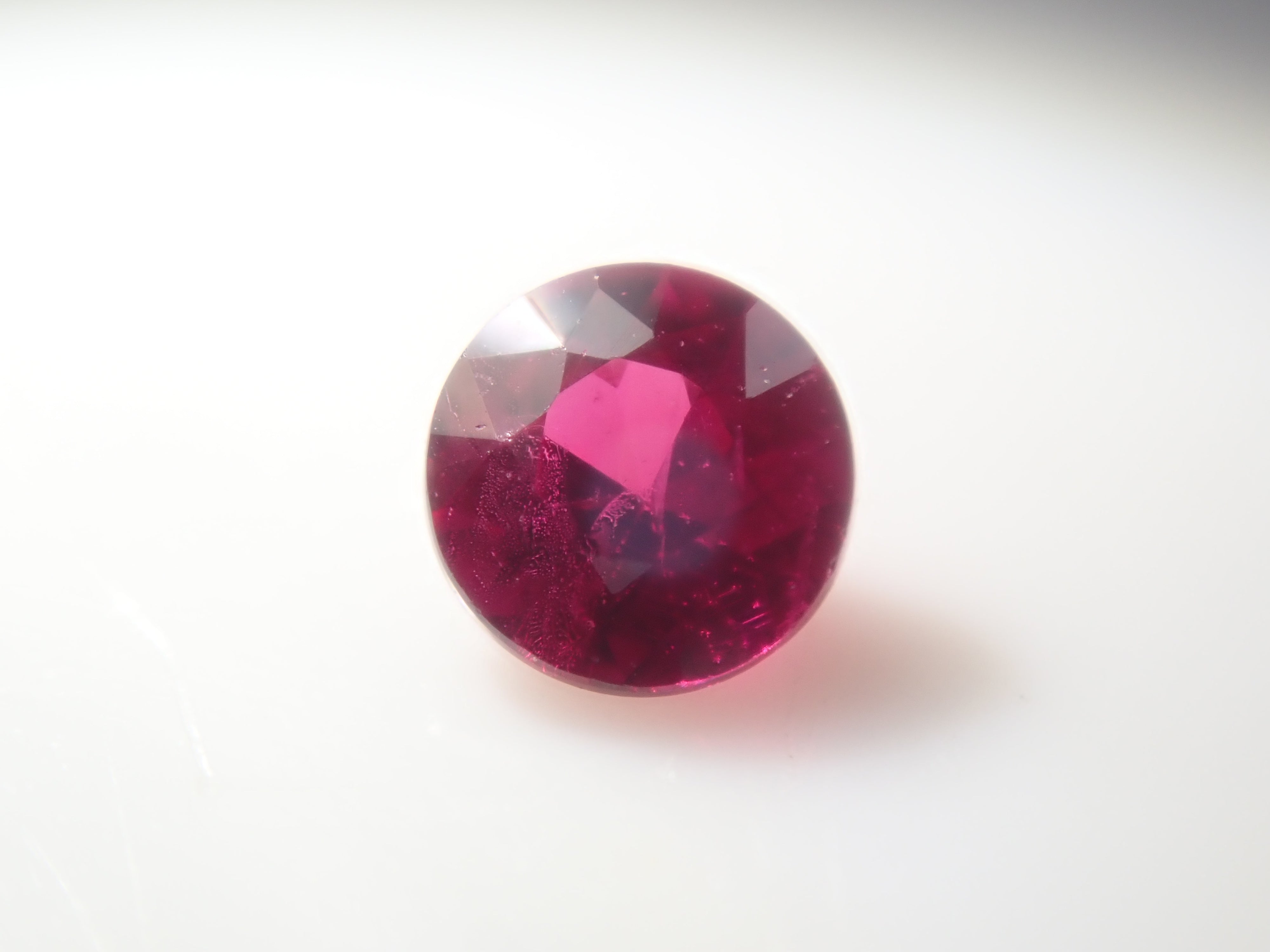 【12/5 22時販売】《限定20石》ピジョンブラッドルビーAGL加盟の鑑別書付6石含む赤色宝石ガチャ《複数購入割引有》