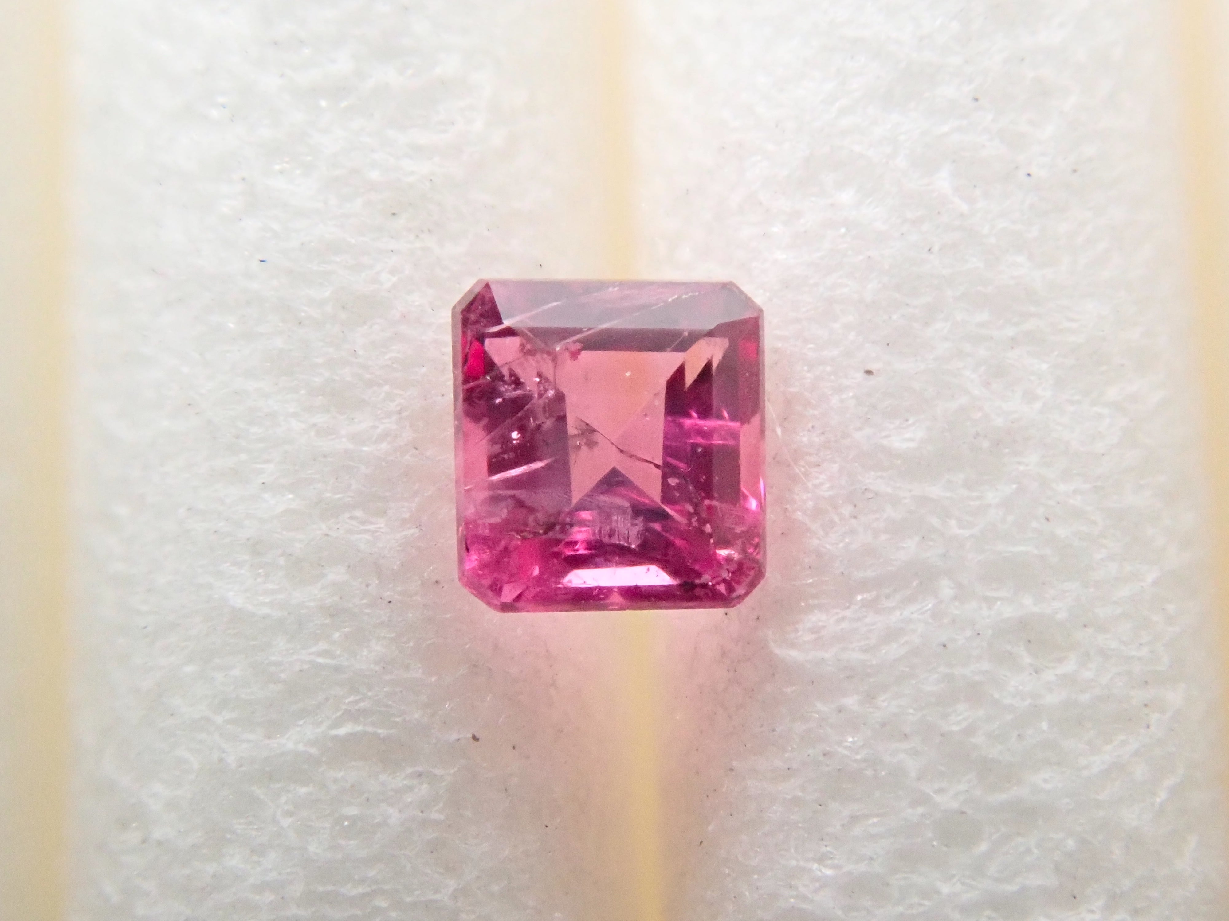 American red beryl 0.059ct loose