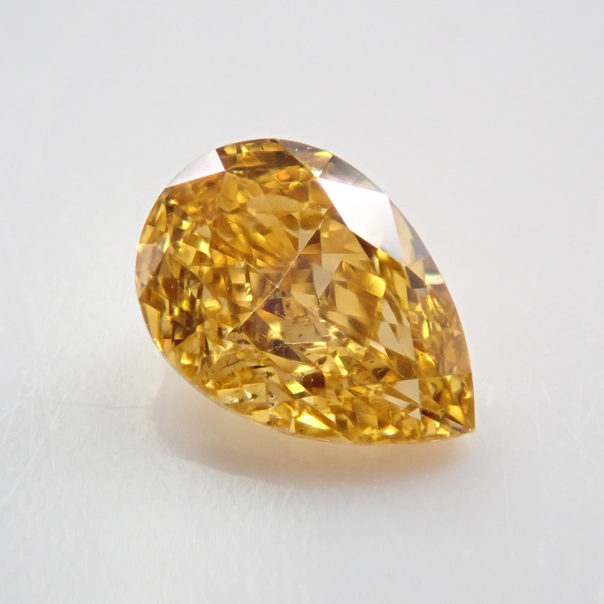 FANCY INTENSE 澄ん YELLOW 0.380ct X/RT2762/CGL