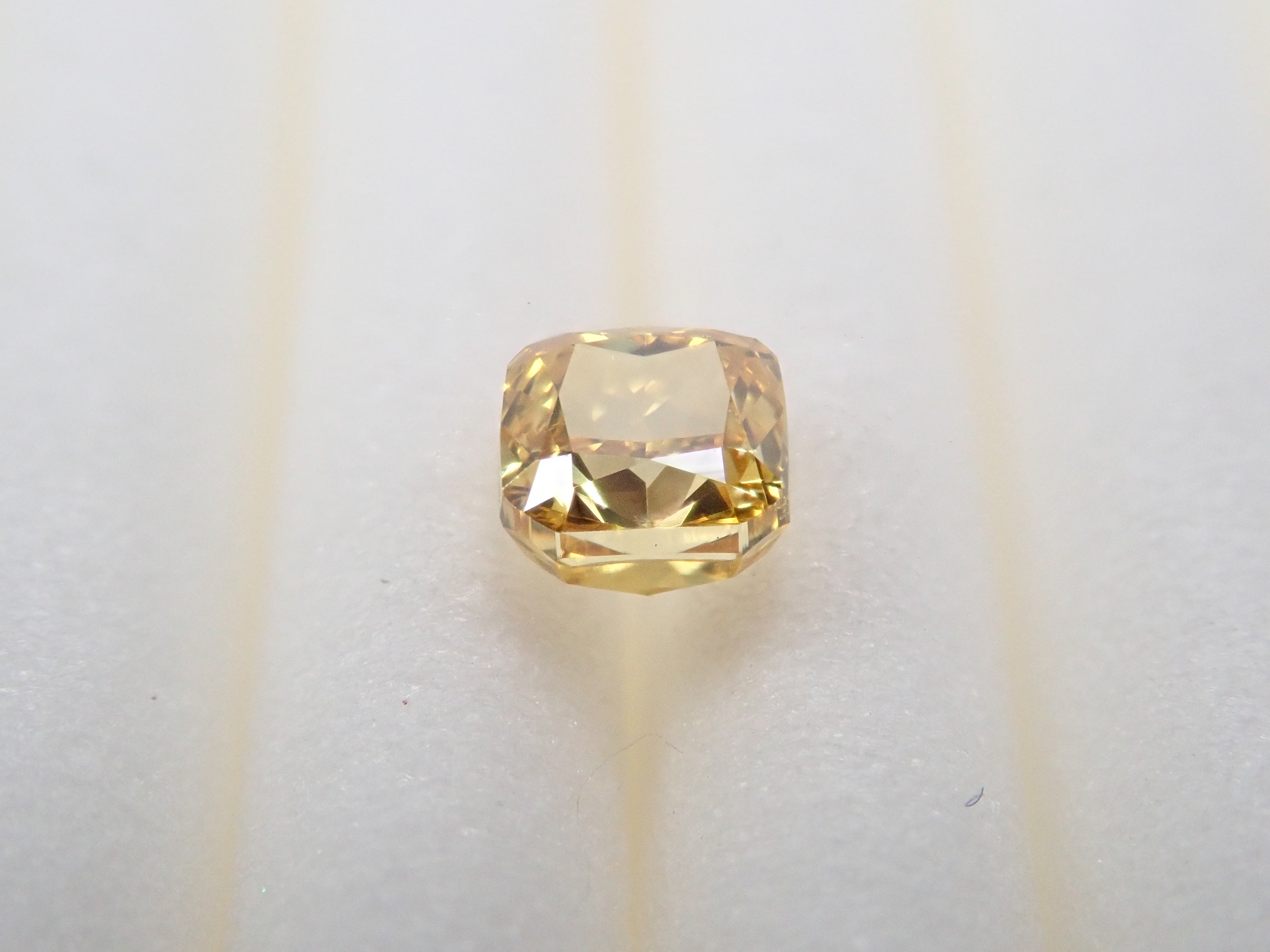 ライトイエローダイアモンドルース 0.407ct YFC1080-1 (イエロー ライトイエローダイアモンドルース 0.407ct YFC1080-1 (イエロー