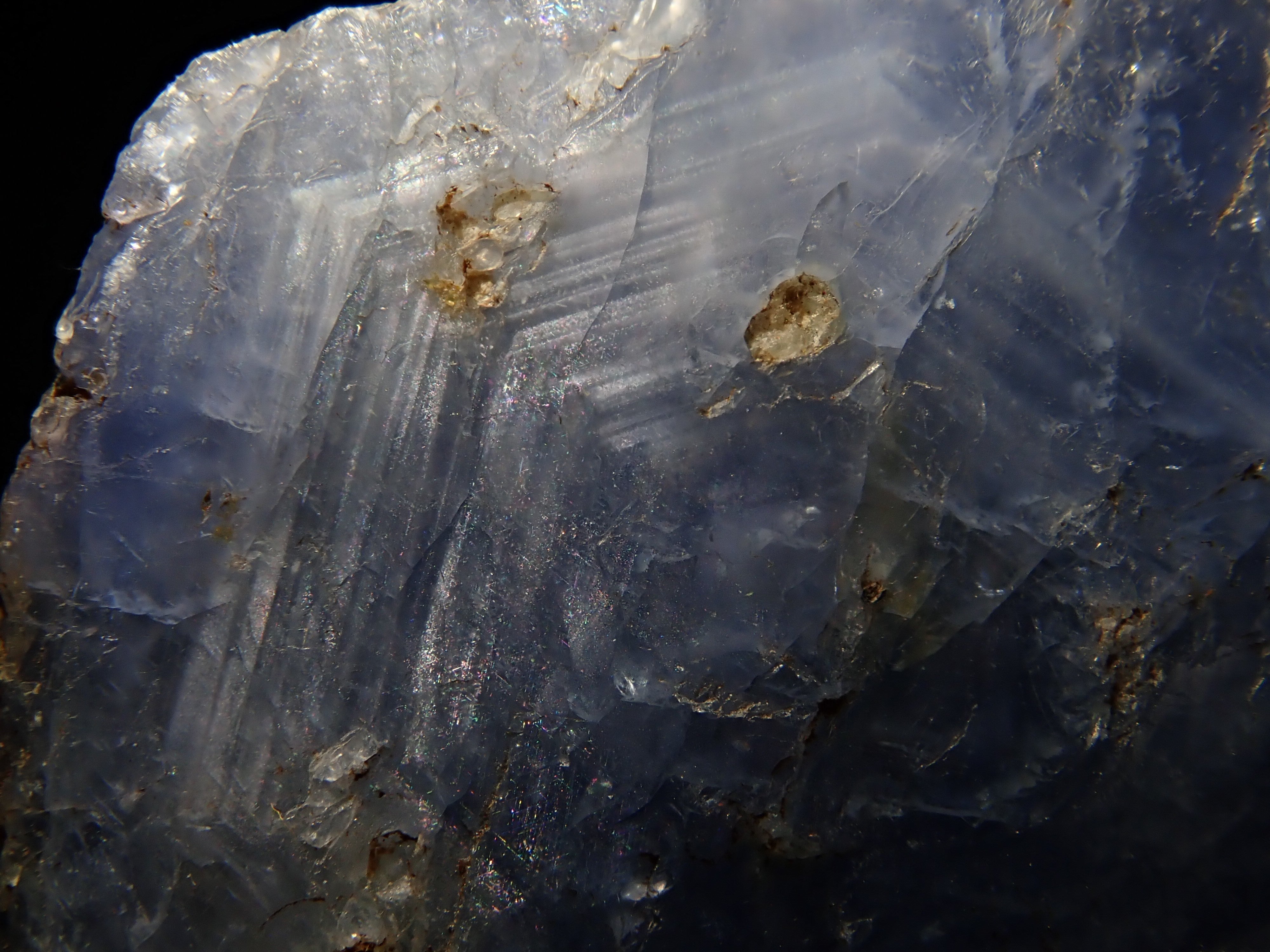 [12/6 22:00] Sri Lankan Blue Sapphire 109.529ct Rough Stone