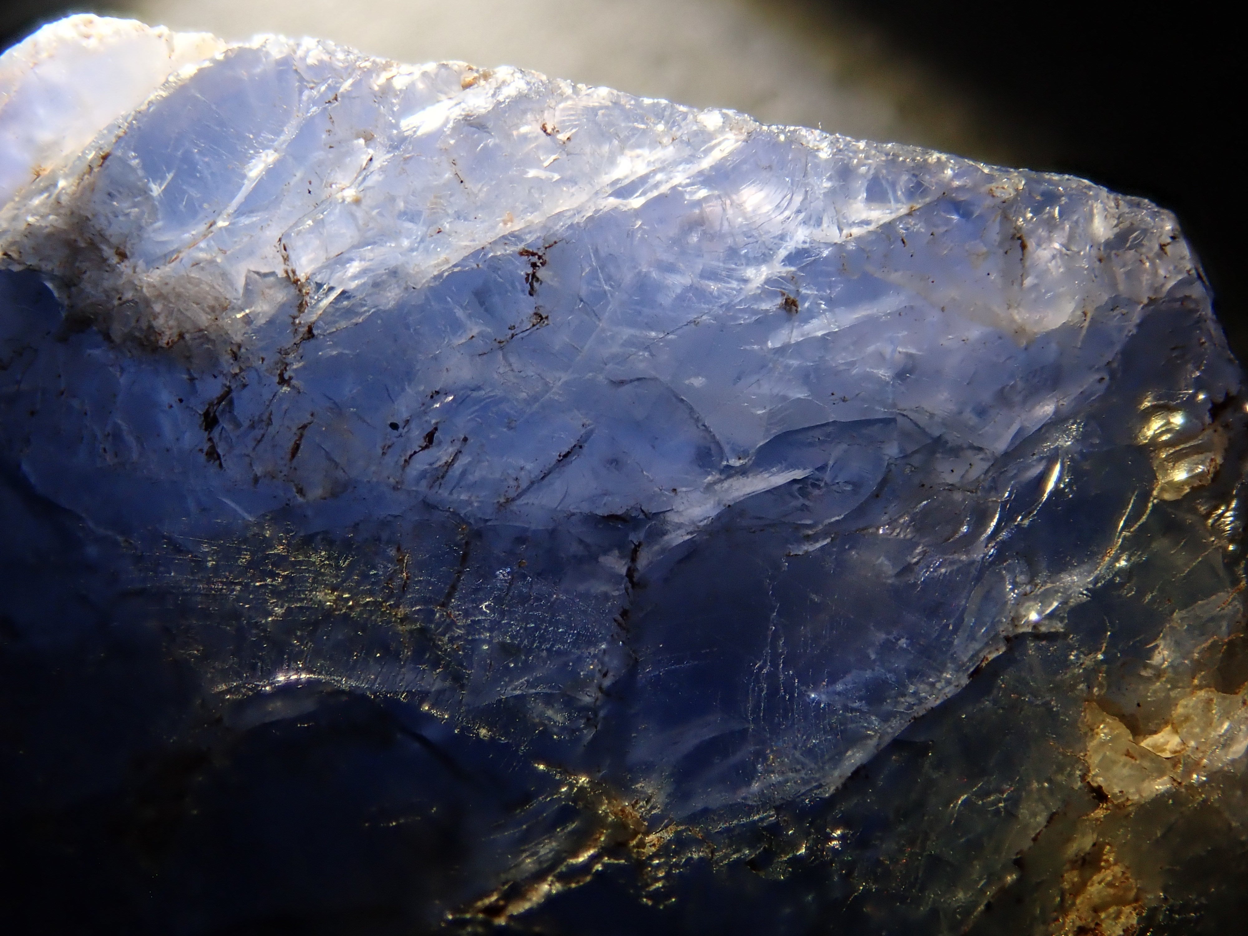 [12/6 22:00] Sri Lankan Blue Sapphire 109.529ct Rough Stone