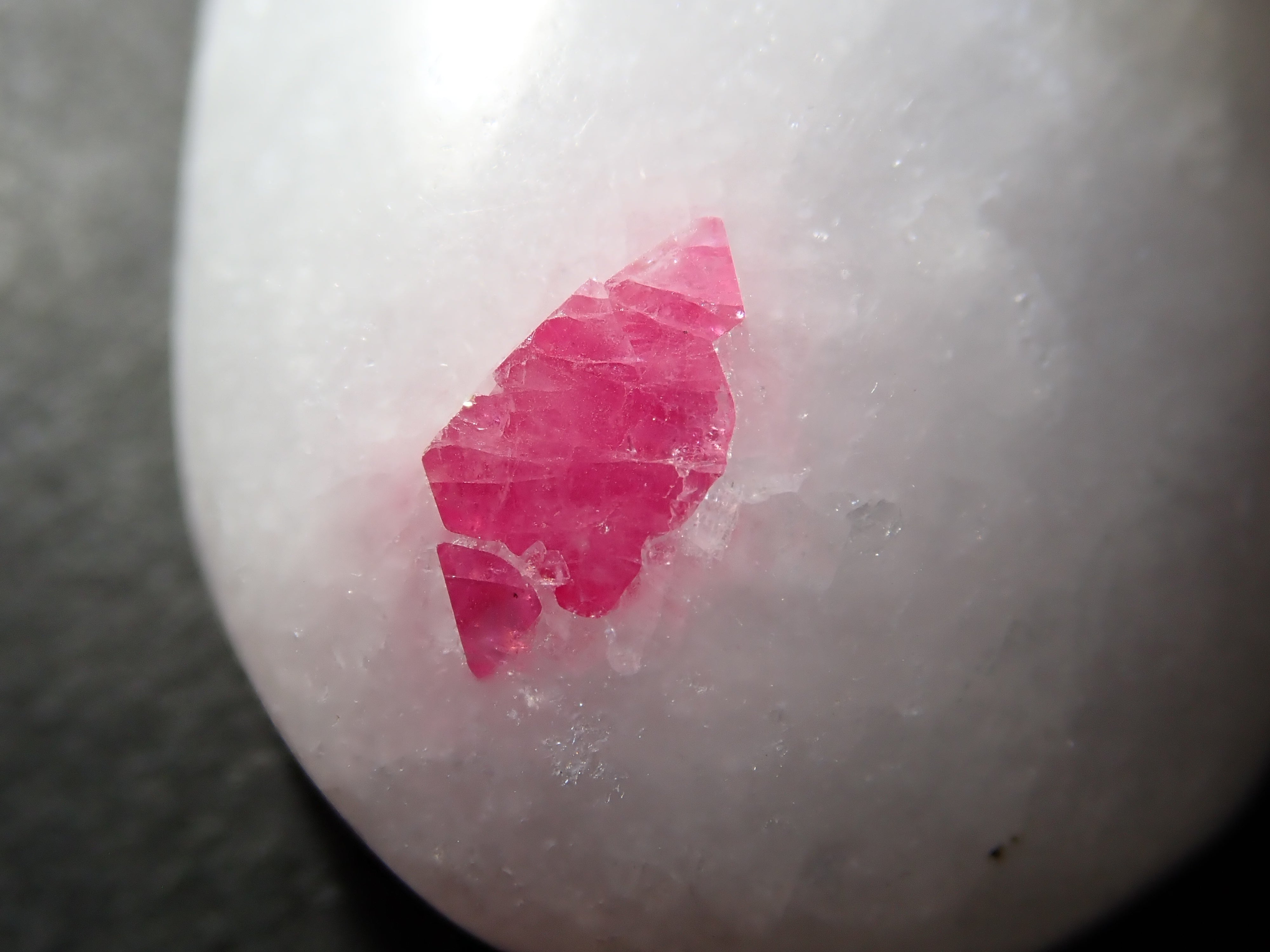 [12/6 22:00] Myanmar Spinel in Marble 61.204ct Loose Stone