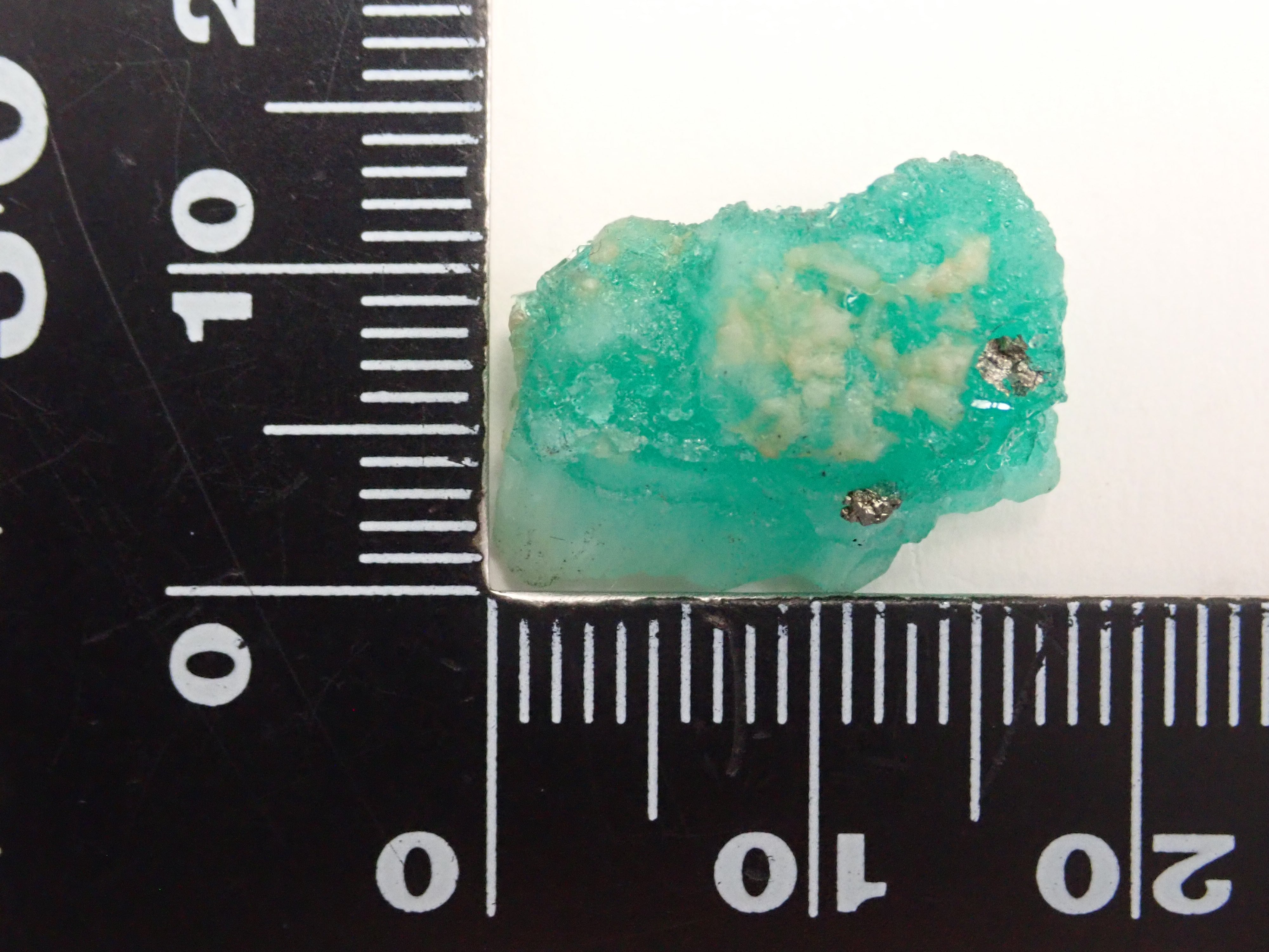 [12/14 22:00] Colombian Emerald Rough 11.155ct (with Pyrite)