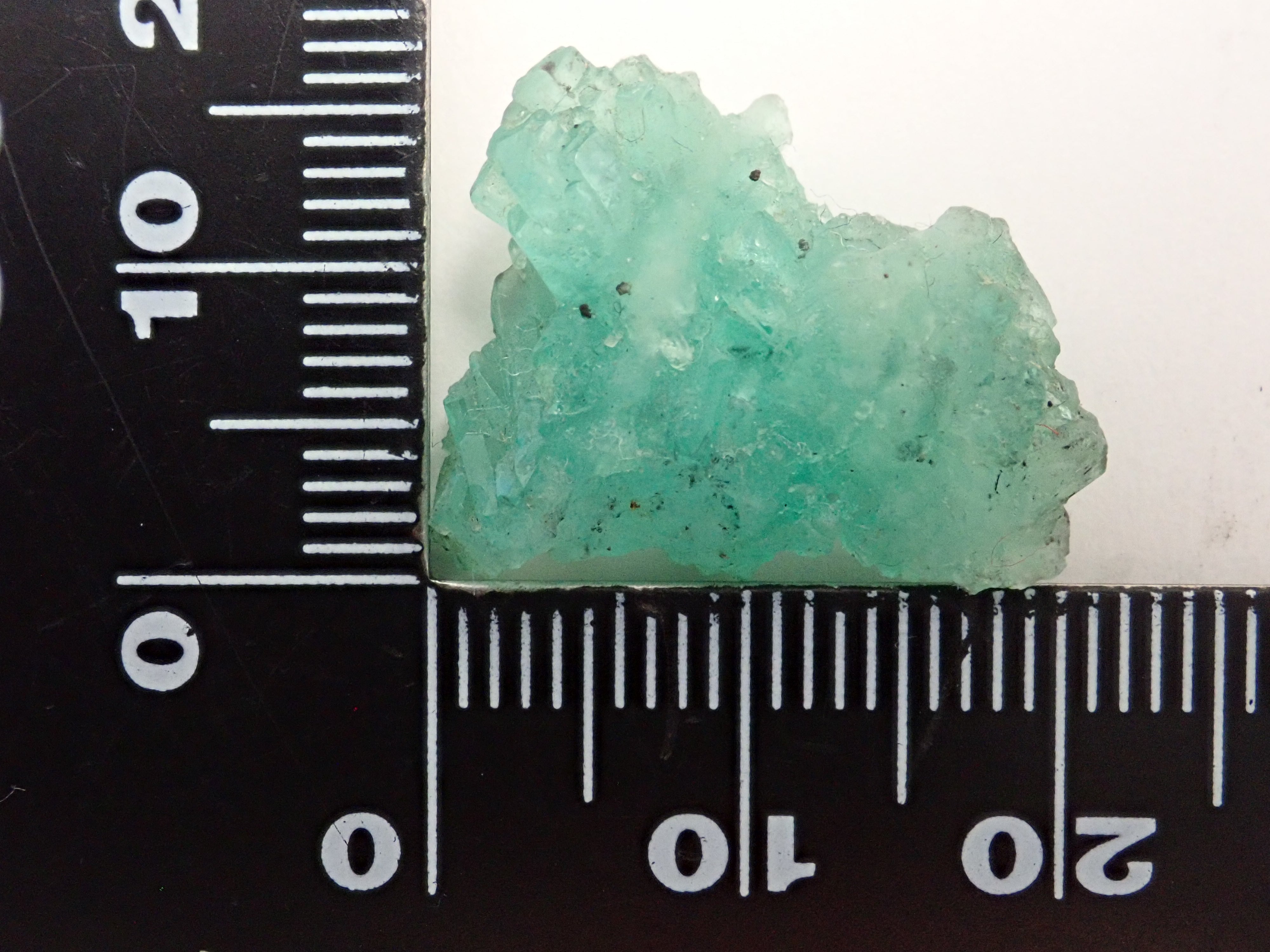[12/20 22:00 Sale] Colombian Emerald Rough Stone 13.577ct