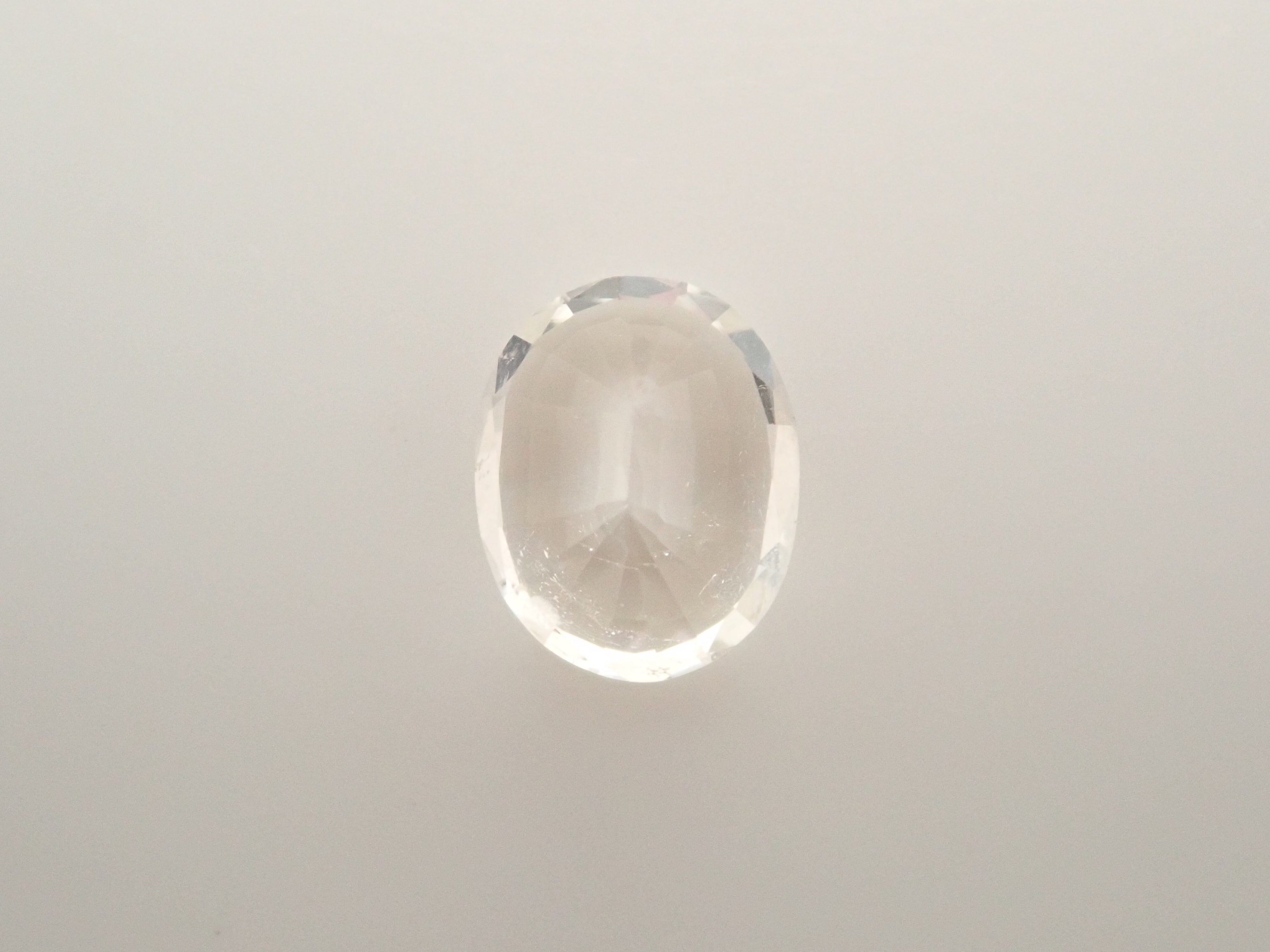 【12/21 22時販売】ミャンマー産リューコガーネット 0.542ctルース 鑑別書