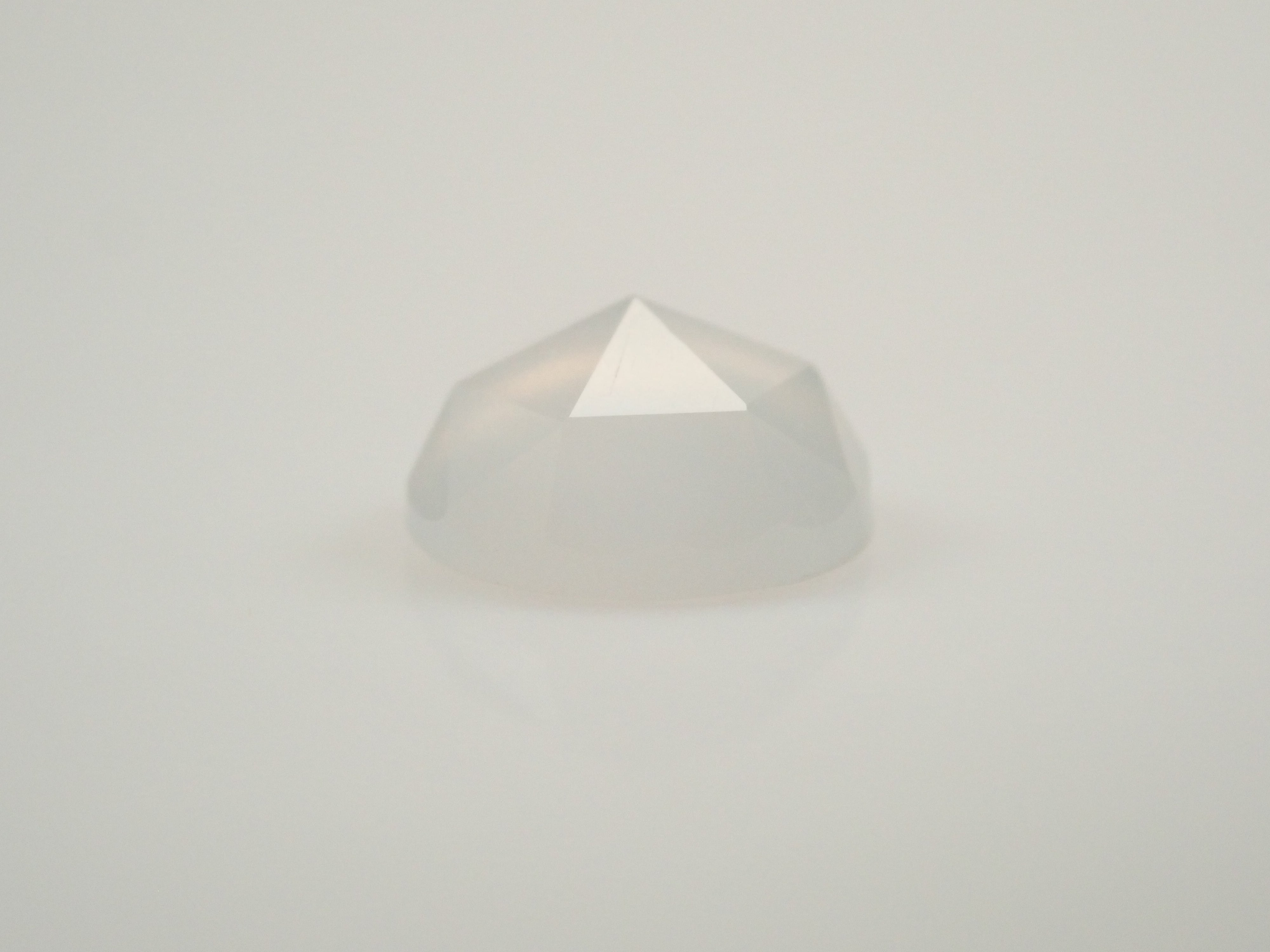 【12/14 22時販売】インド産ムーンストーン 5.1mm/0.426ctルース（ローズカット）