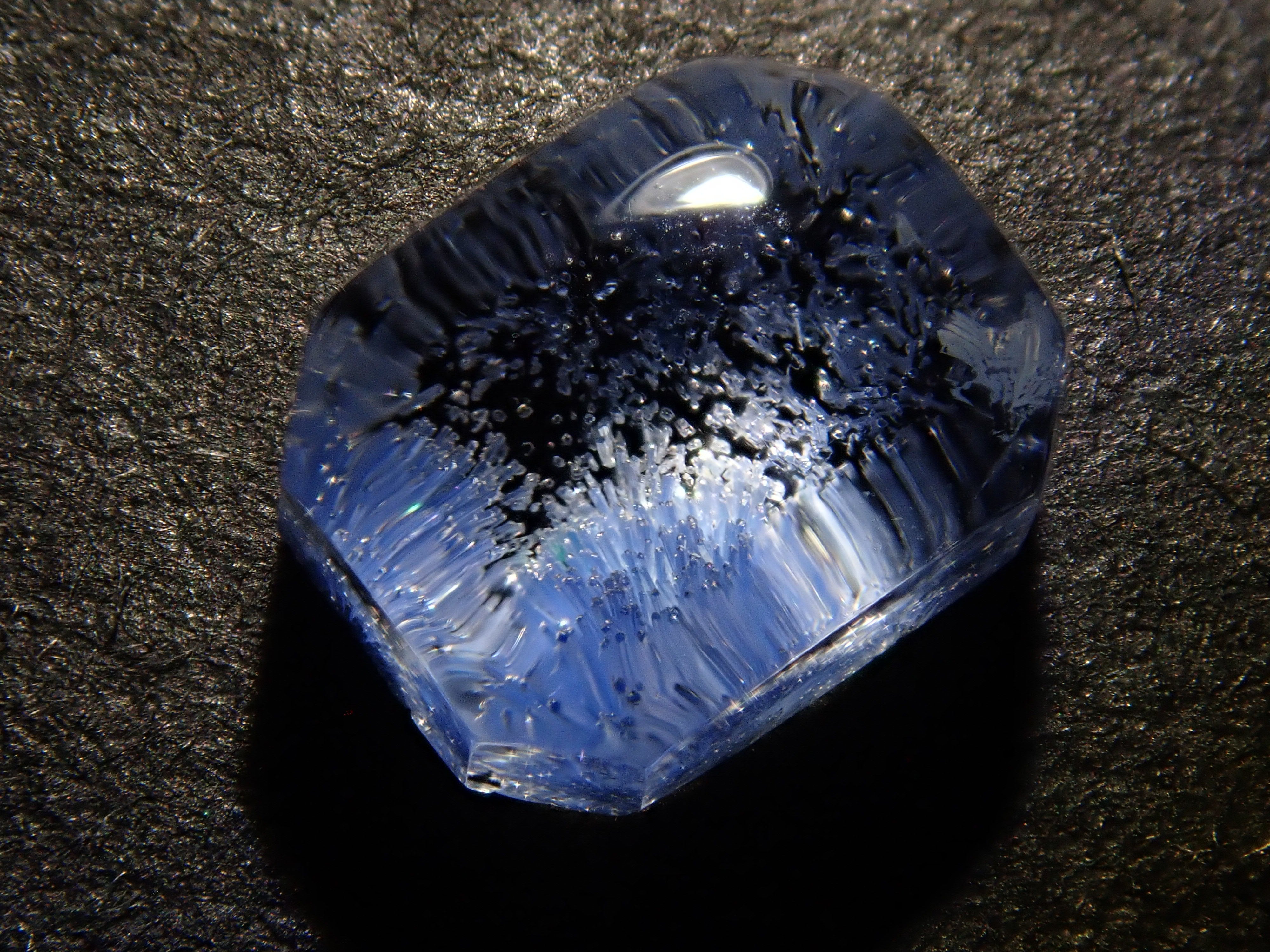 [12557532] Brazilian Dumortierite in Quartz 1.131ct Loose Stone