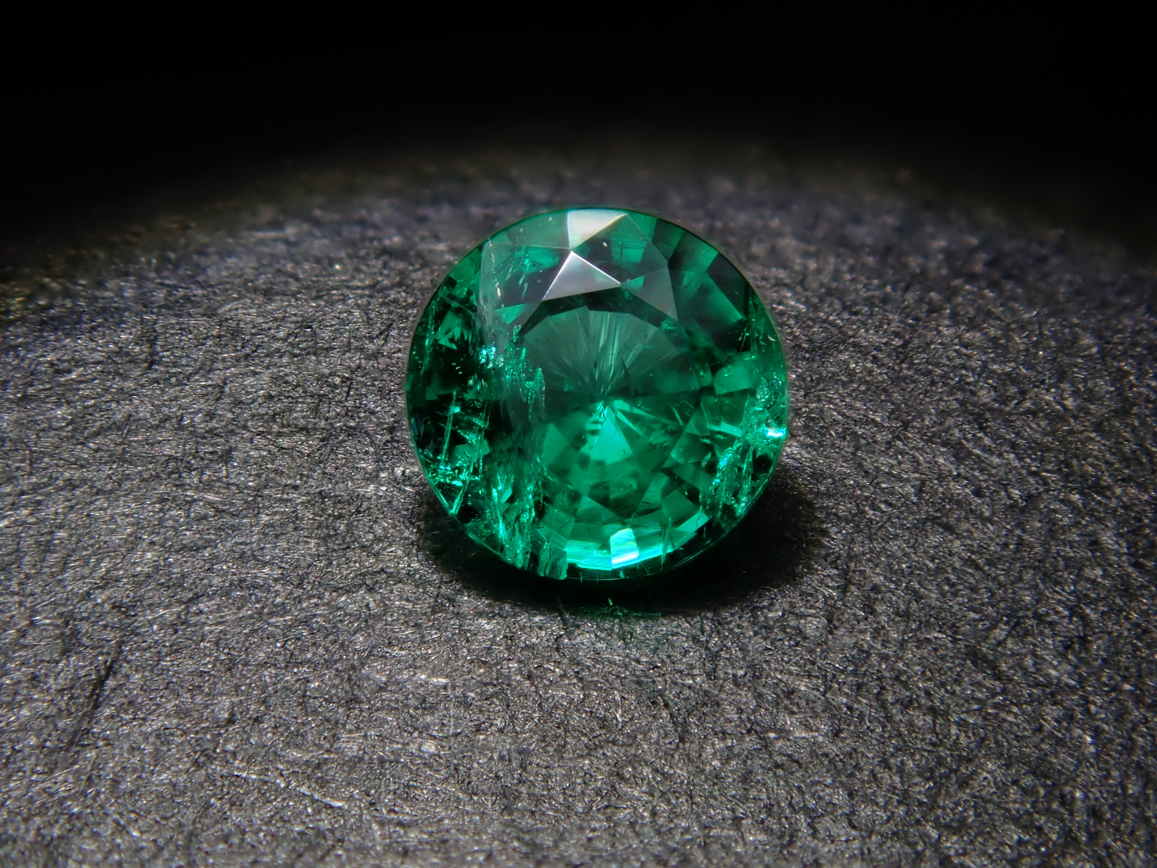 専用JH214★高級 コロンビア産 エメラルド0.67ct D pt ヘッド鑑付 コロンビア産エメラルド 0.098ctルース