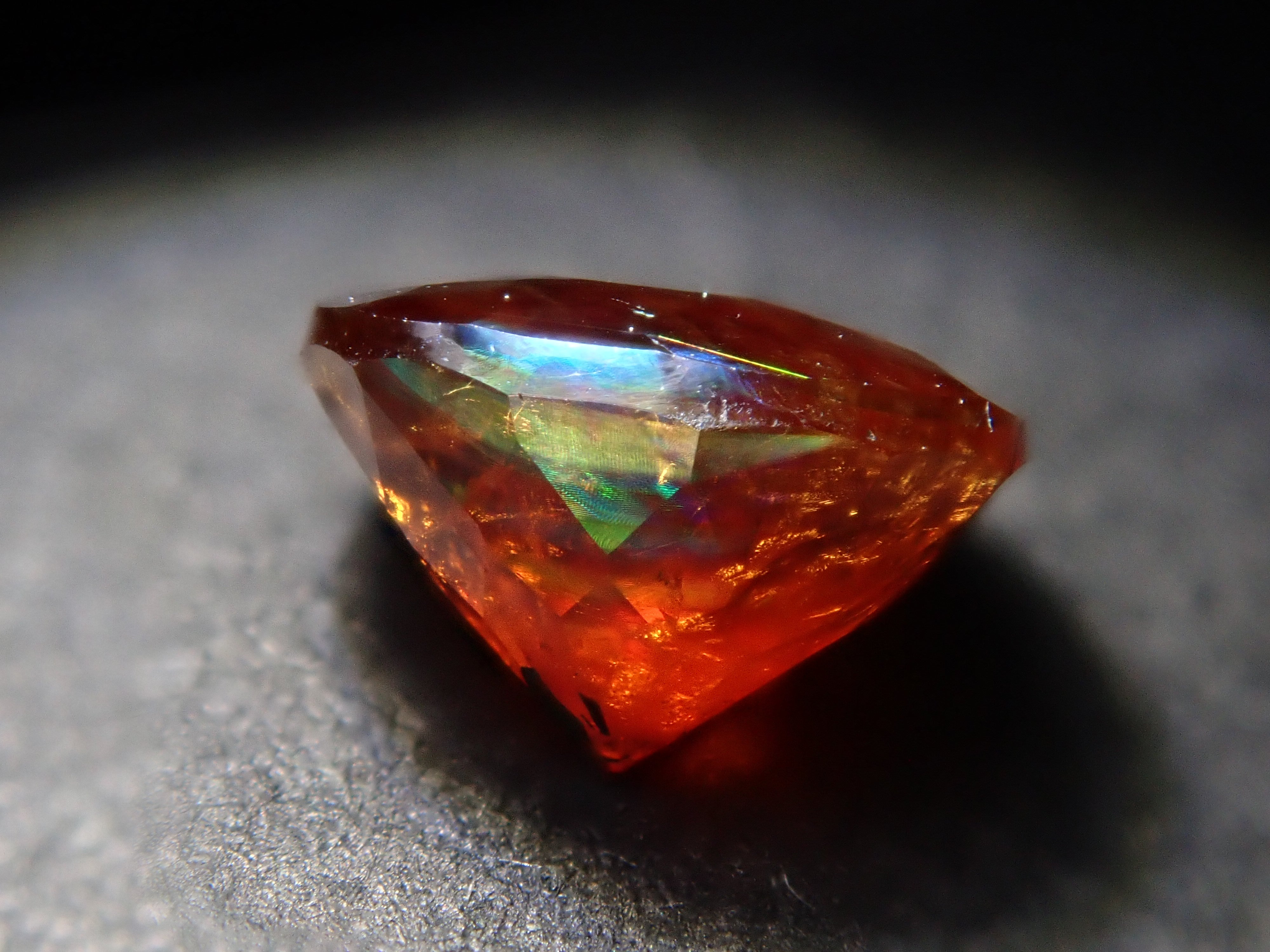 Rainbow Garnet (Andradite Garnet) 0.771ct Loose Stone from Tenkawa Village, Nara Prefecture