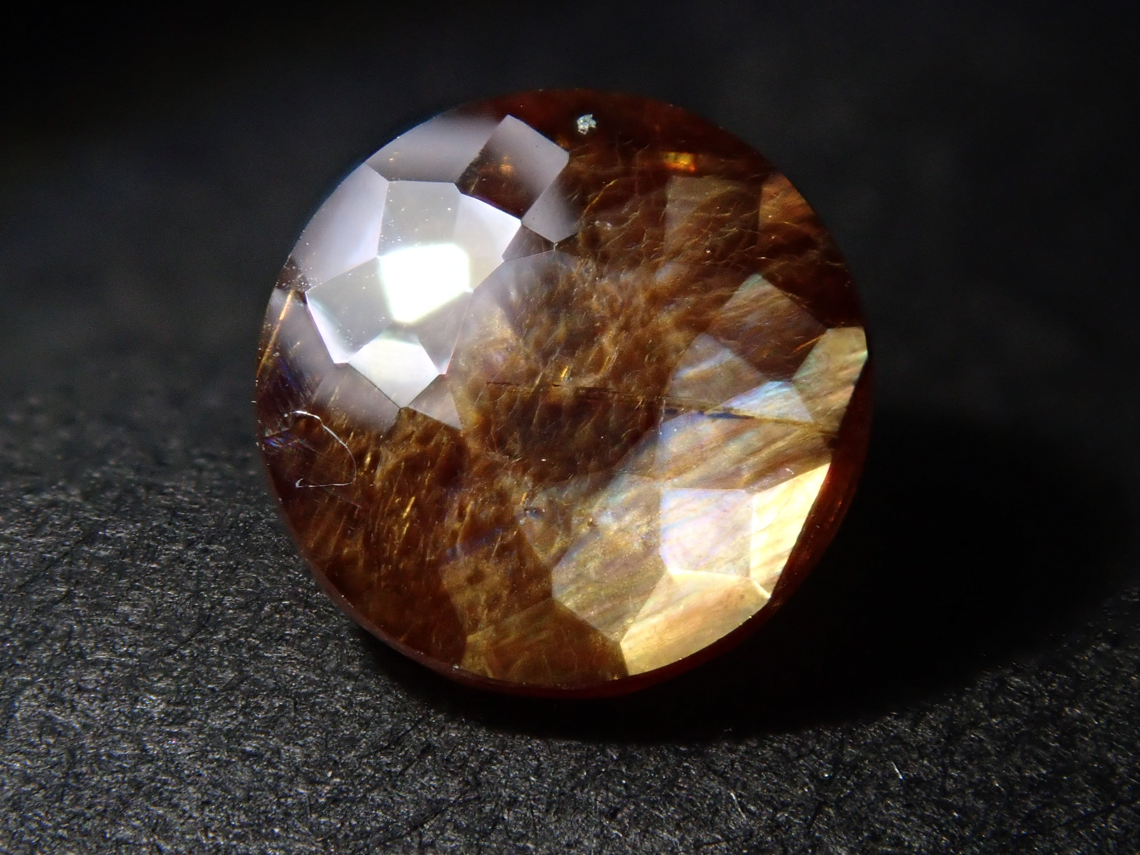 Rainbow Garnet (Andradite Garnet) 1.488ct Loose Stone from Tenkawa Village, Nara Prefecture