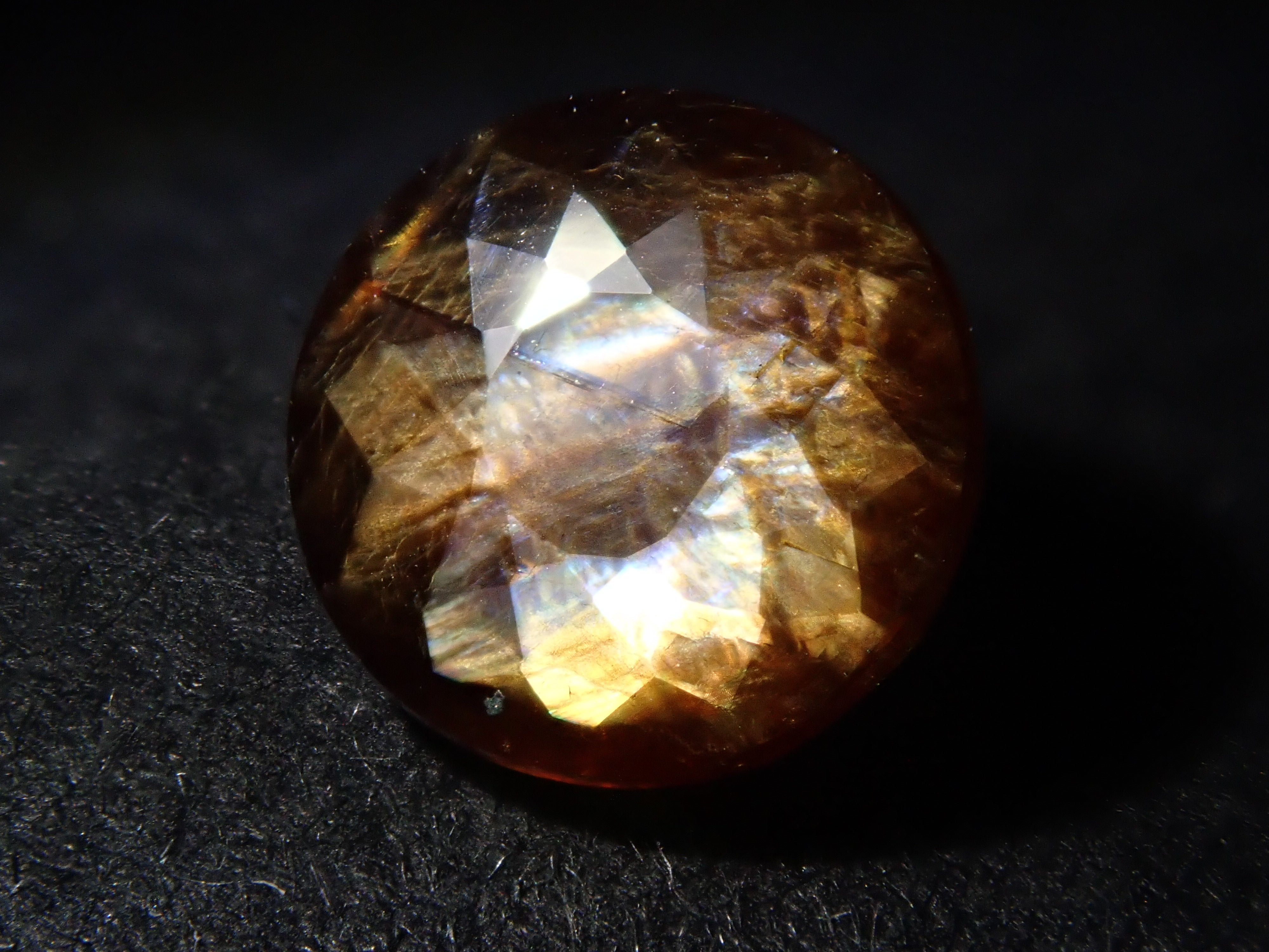 Rainbow Garnet (Andradite Garnet) 1.488ct Loose Stone from Tenkawa Village, Nara Prefecture