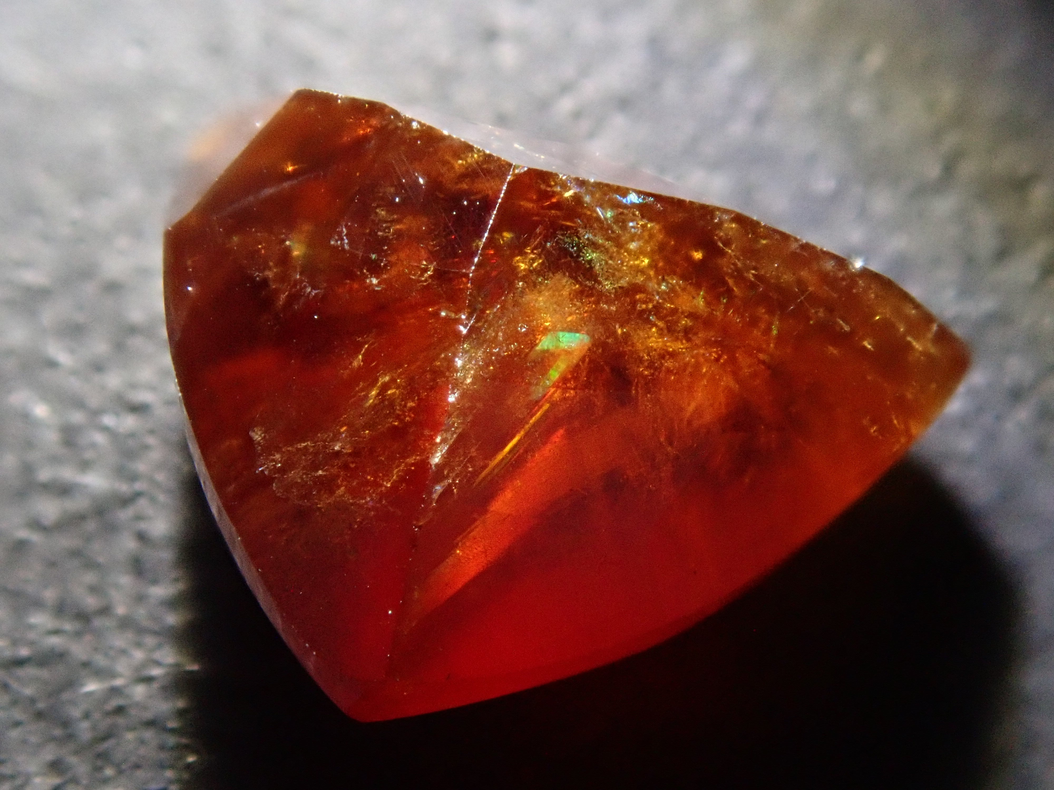 Rainbow Garnet (Andradite Garnet) 2.365ct Loose Stone from Tenkawa Village, Nara Prefecture